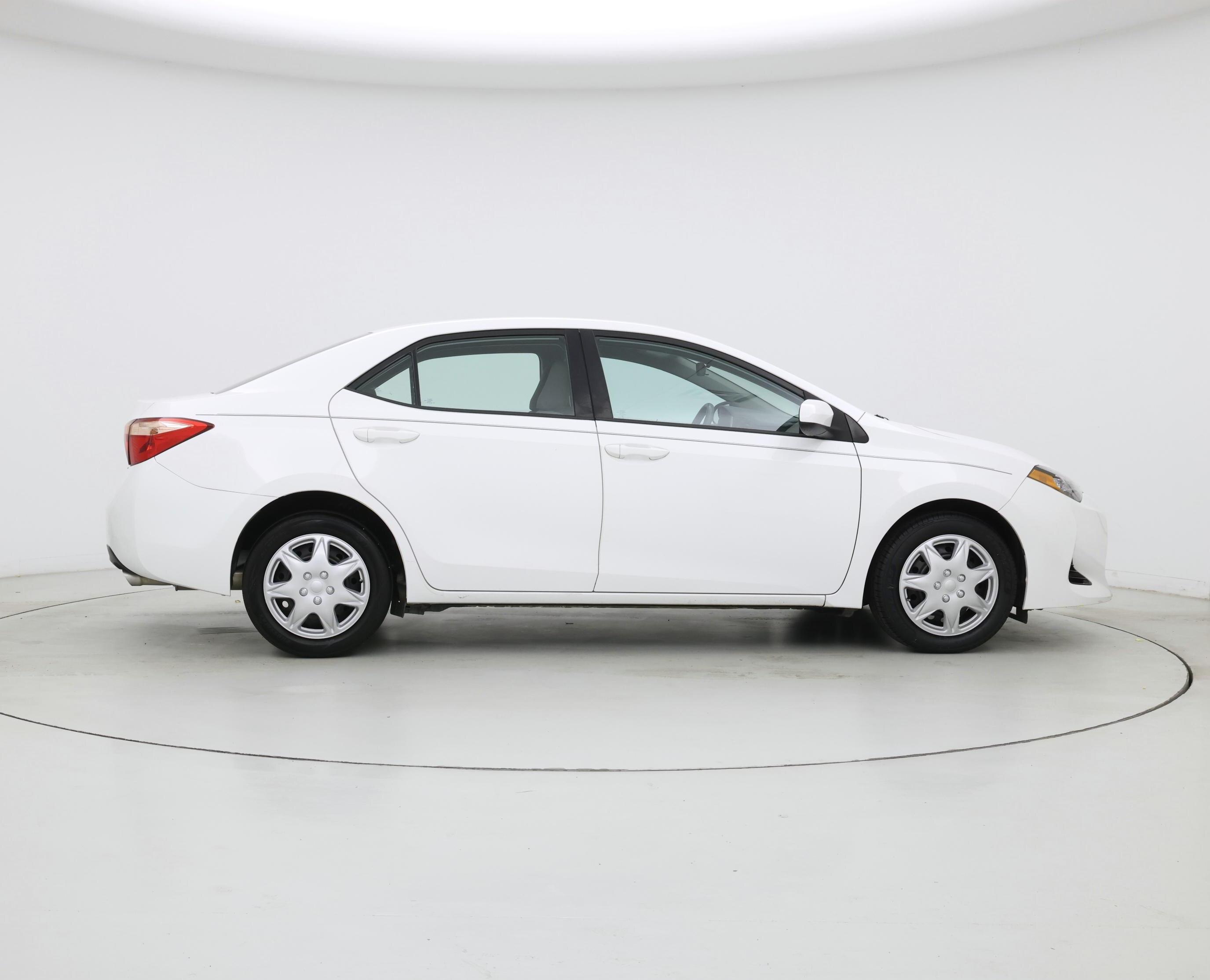Thumbnail: 2017 Toyota Corolla - 7