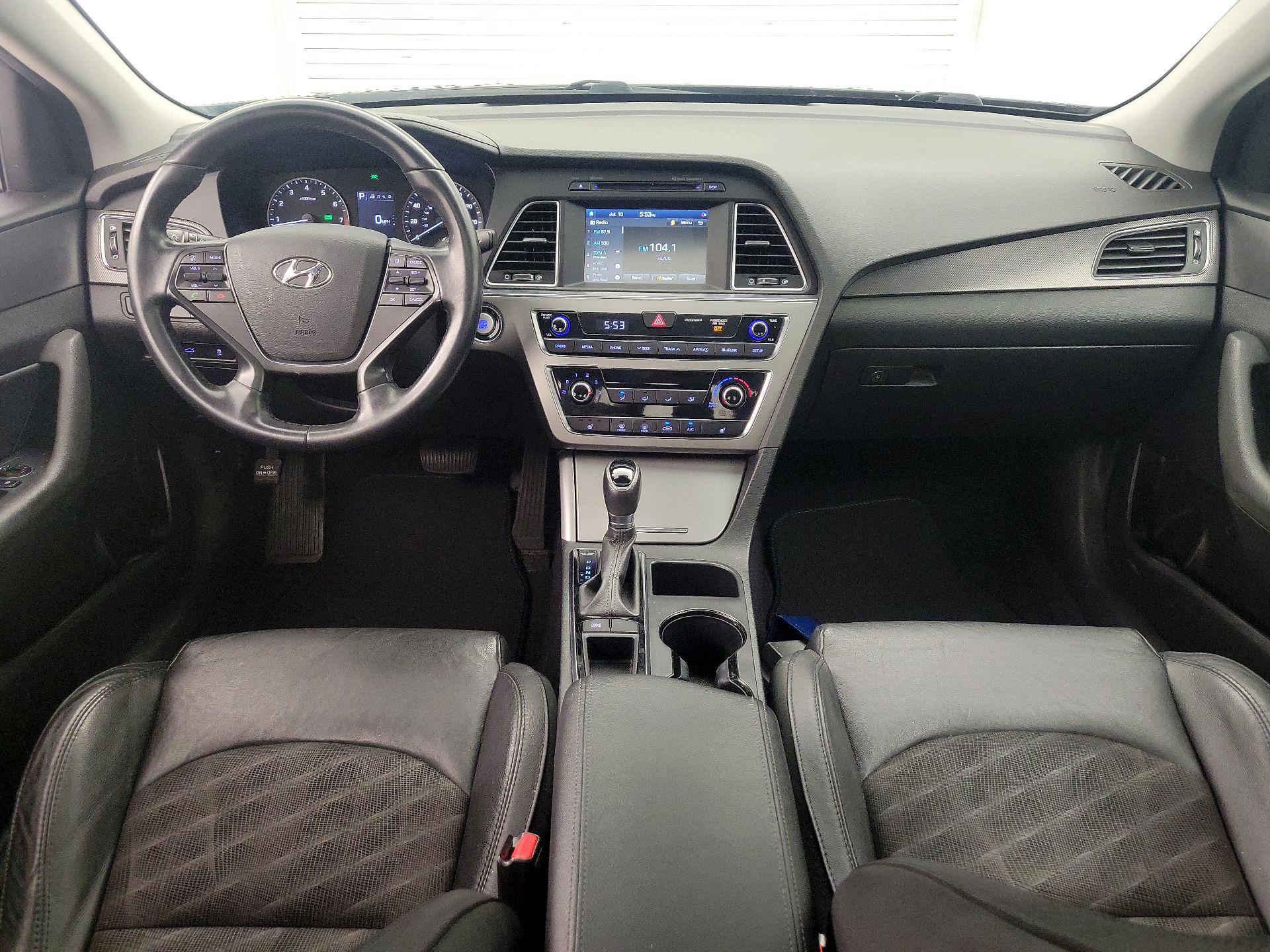 Thumbnail: 2017 Hyundai Sonata - 9