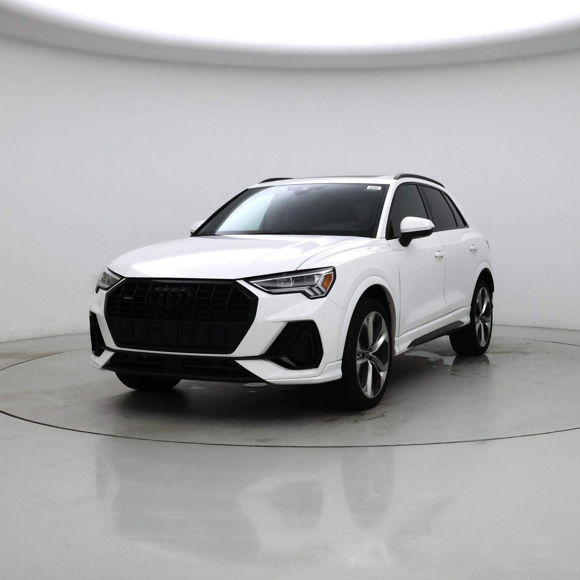 Thumbnail: 2022 Audi Q3 - 4