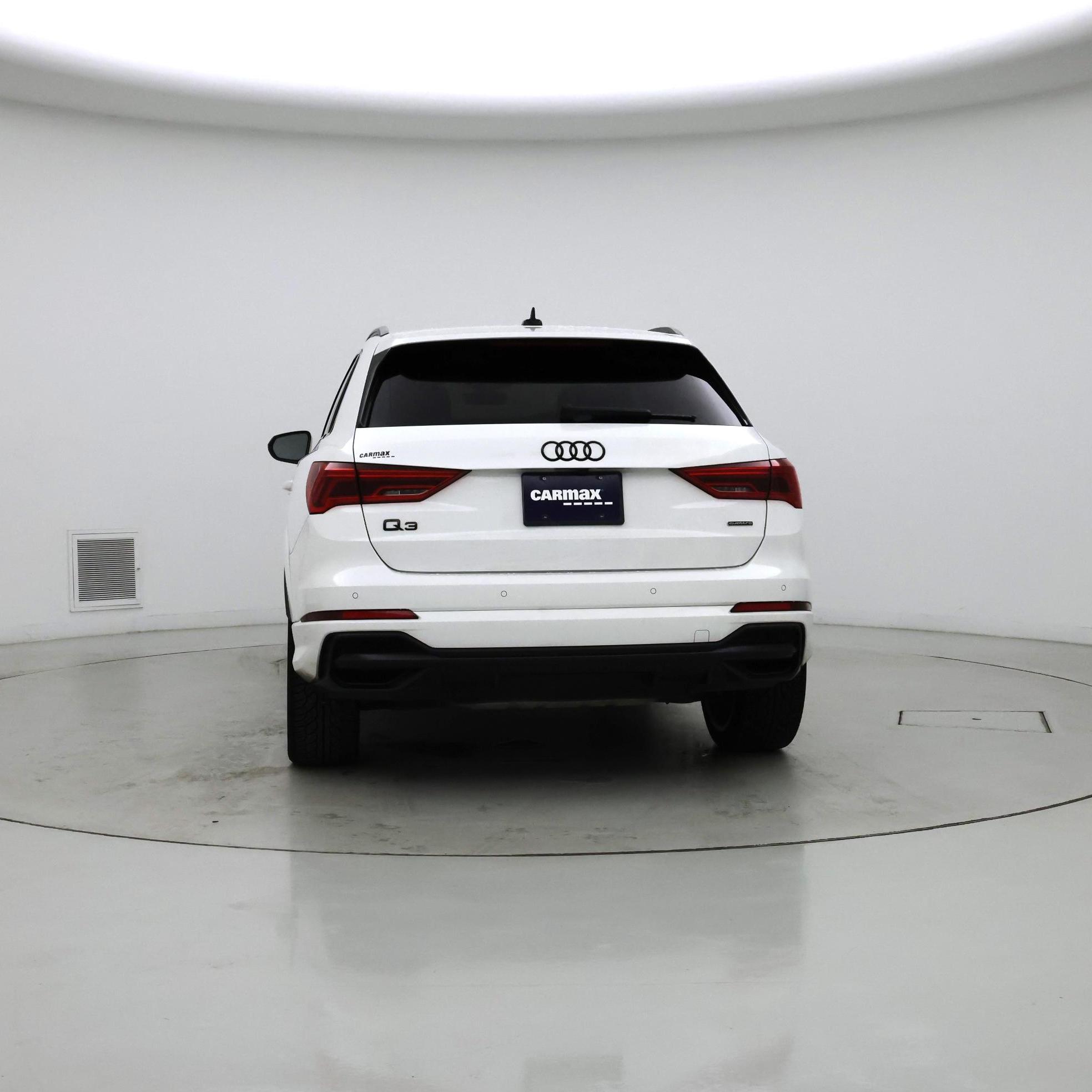 Thumbnail: 2022 Audi Q3 - 6