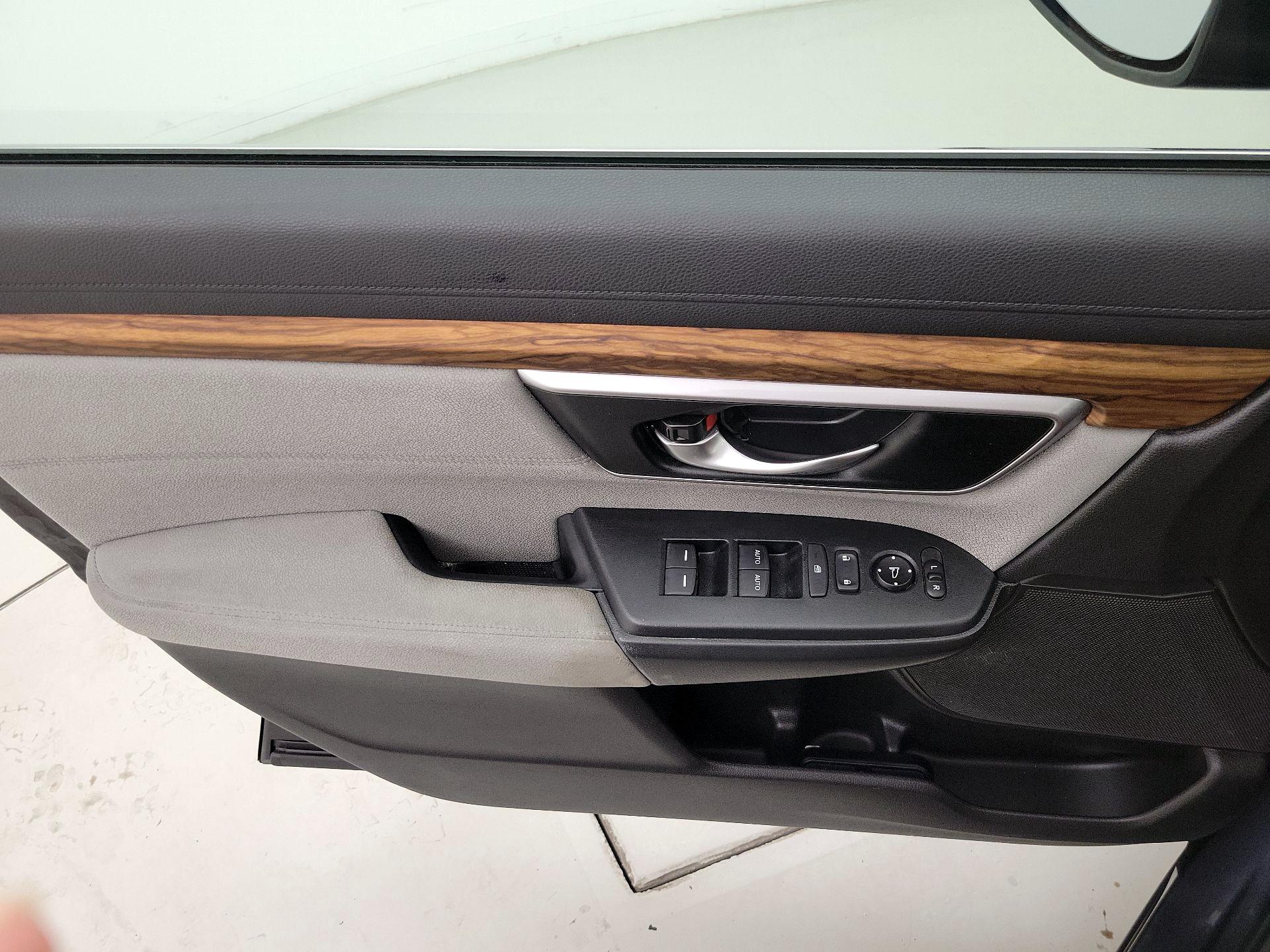 Thumbnail: 2018 Honda CR-V - 12