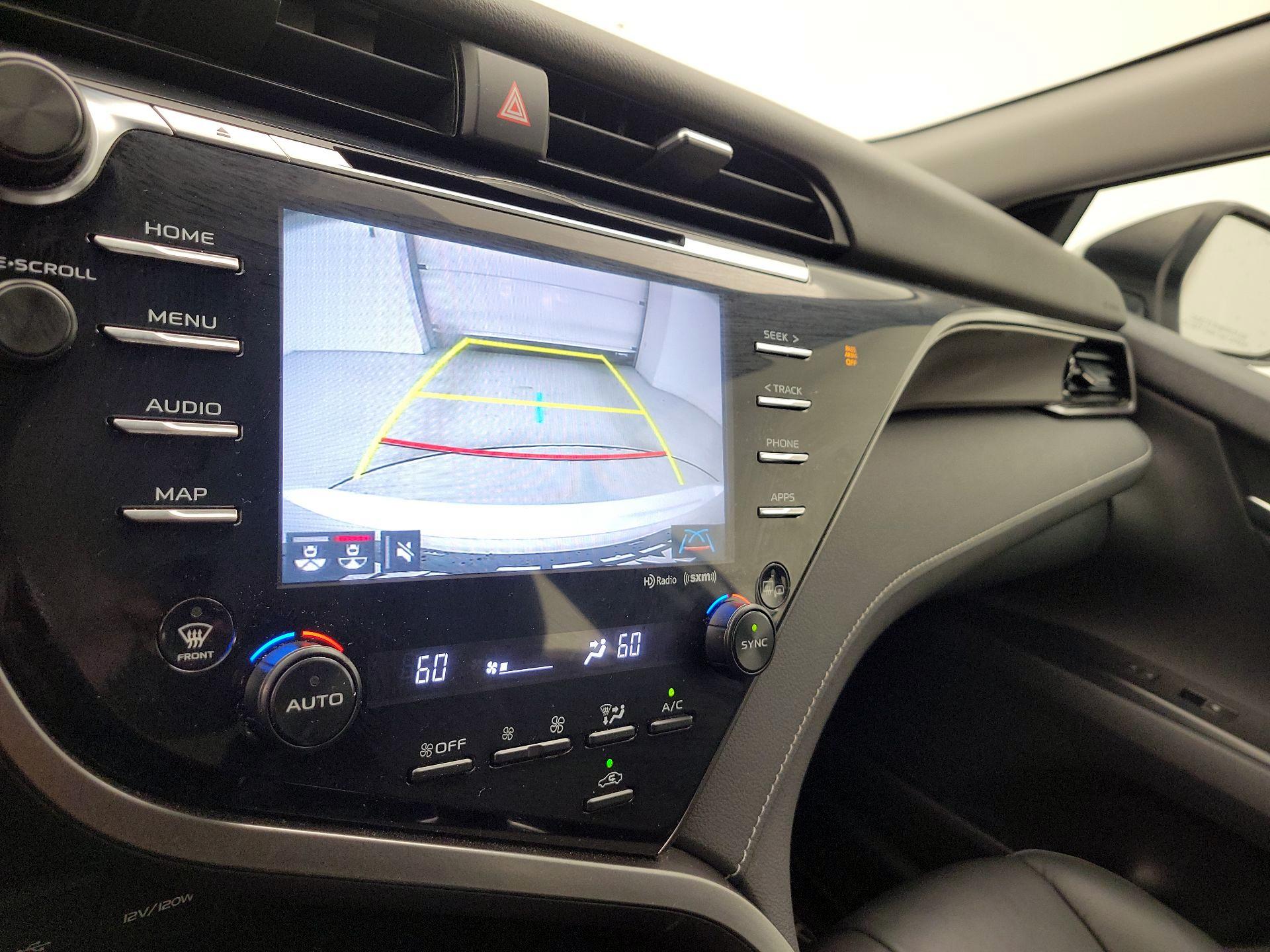 Thumbnail: 2020 Toyota Camry - 14