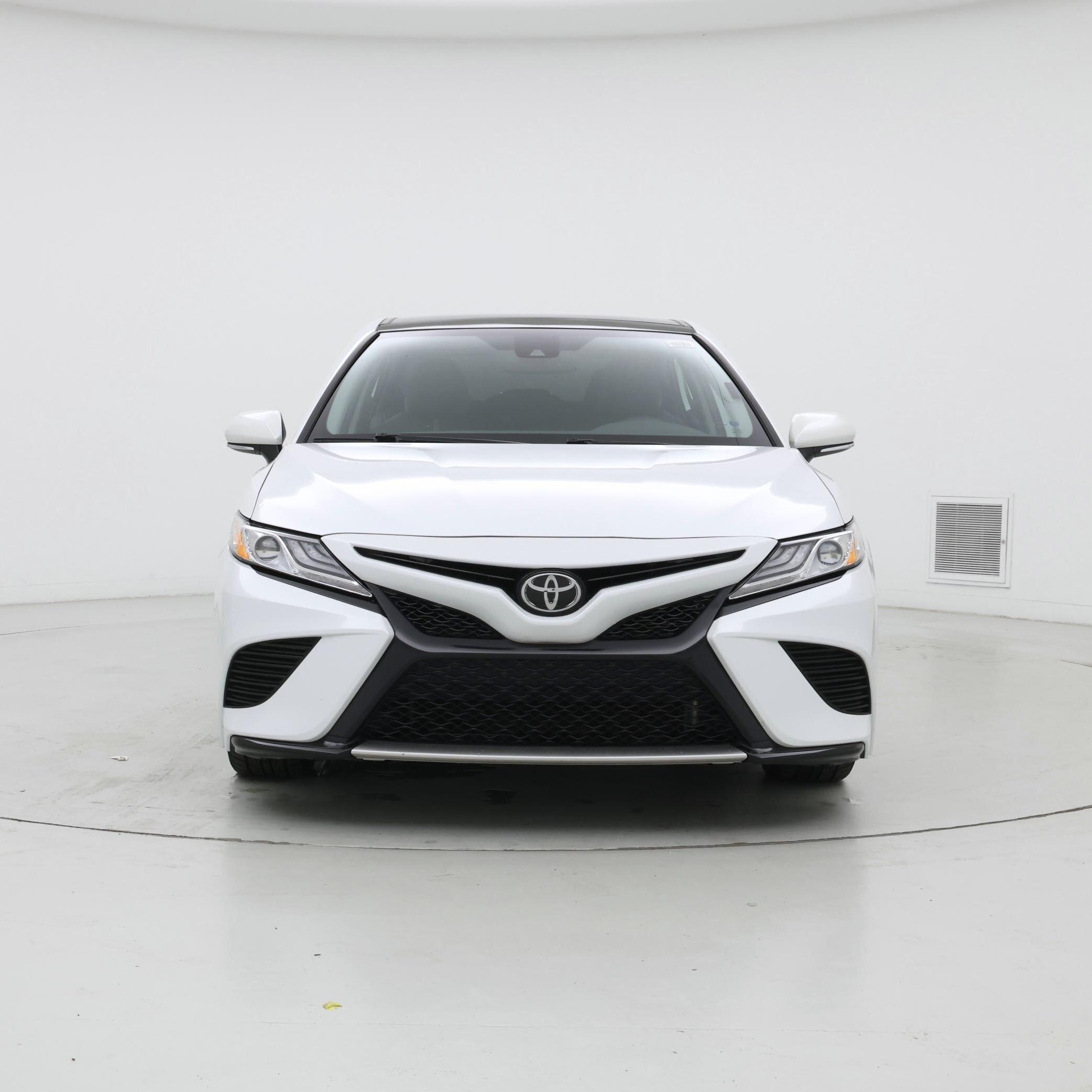 Thumbnail: 2020 Toyota Camry - 5