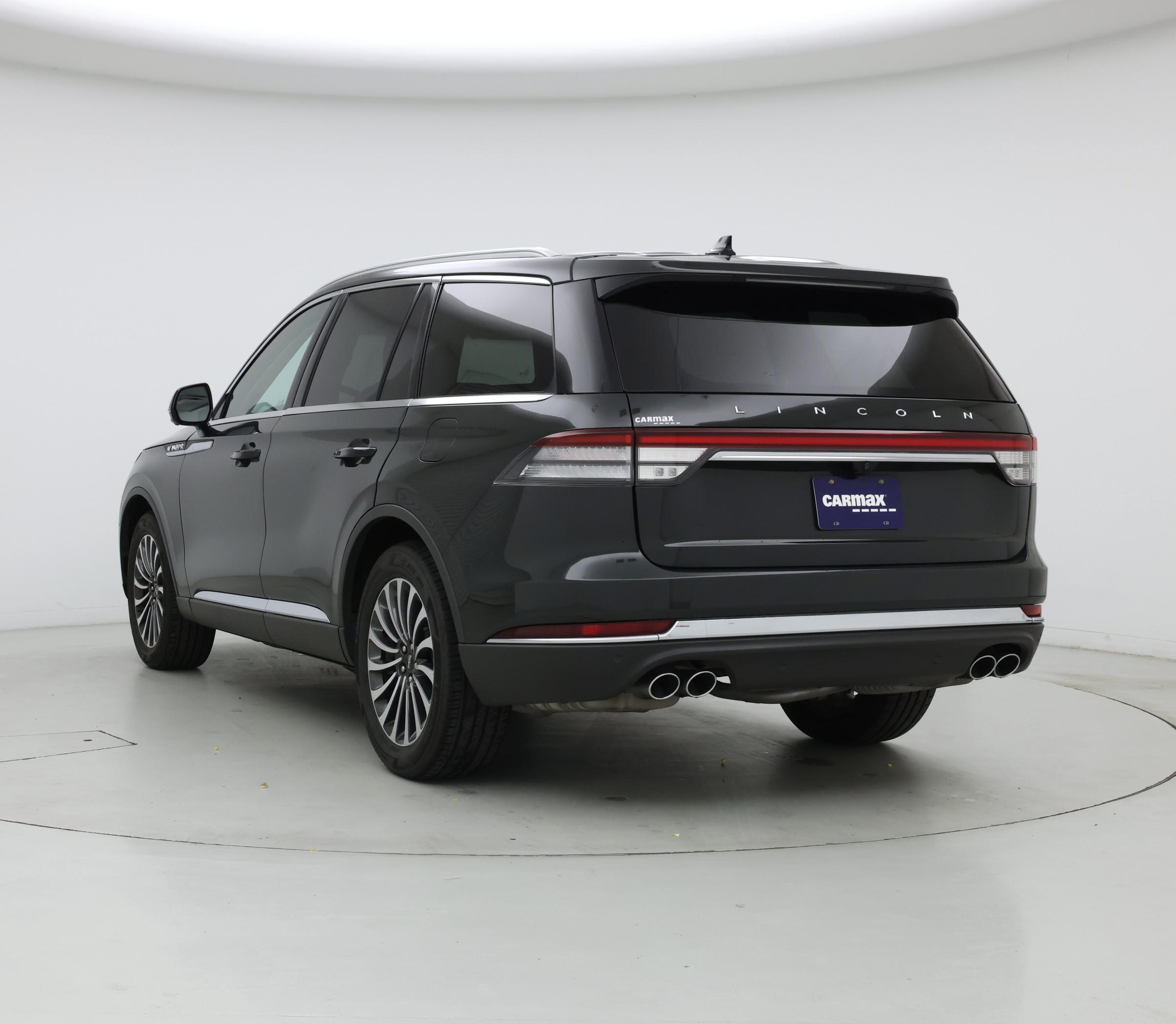 Thumbnail: 2022 Lincoln Aviator - 2