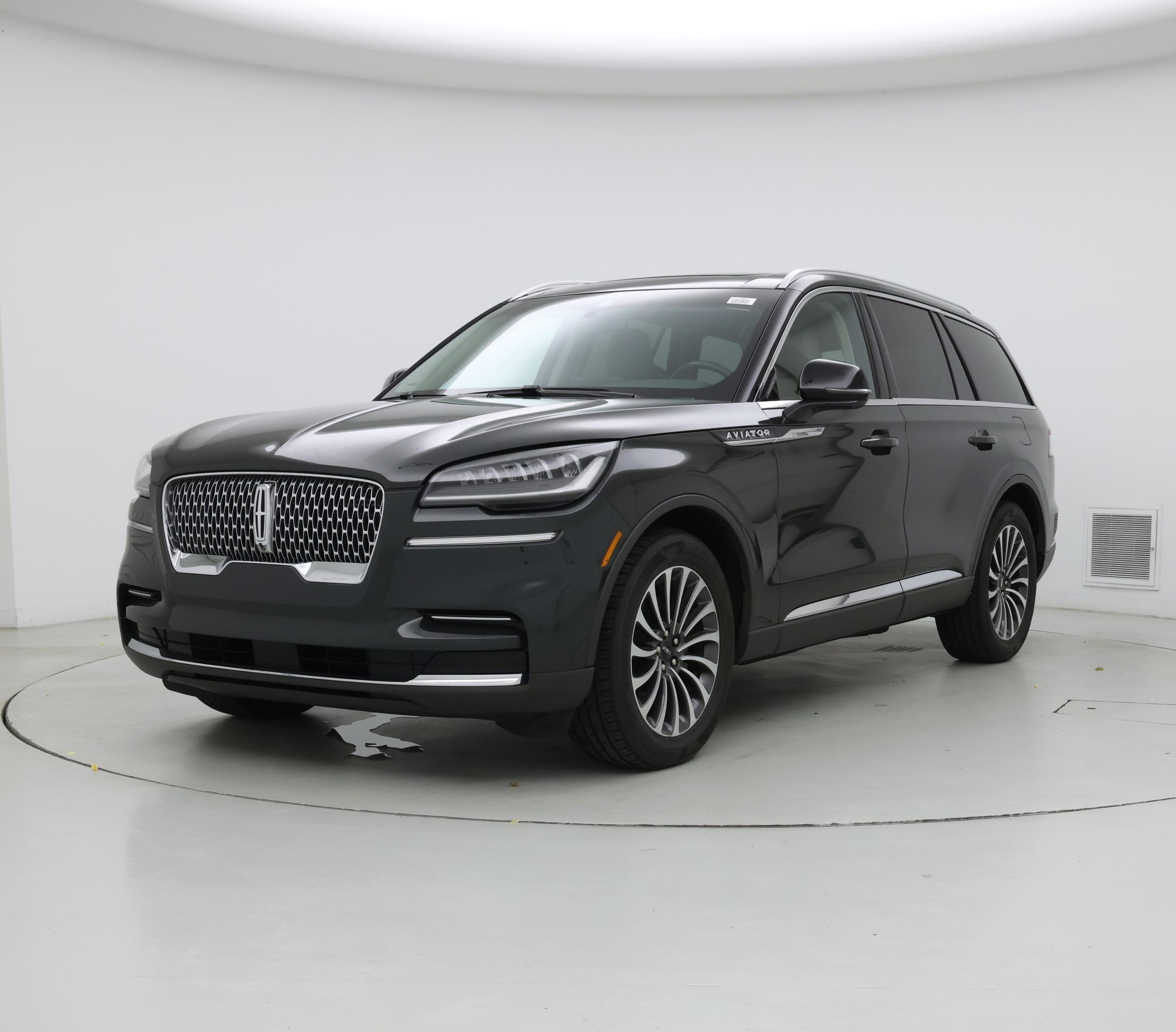 Thumbnail: 2022 Lincoln Aviator - 4