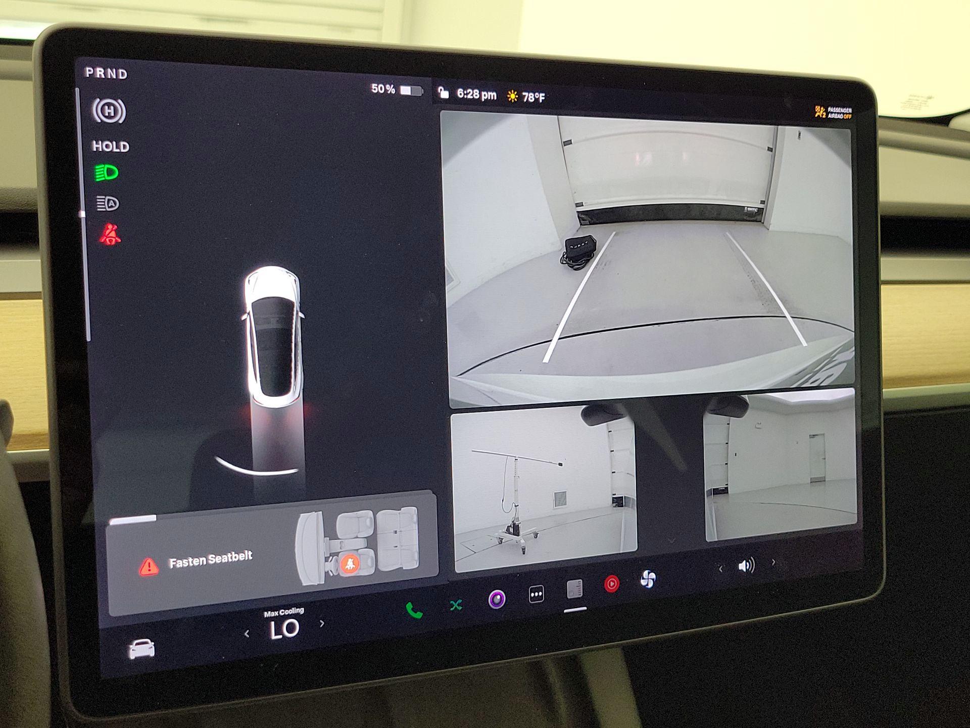 Thumbnail: 2021 Tesla Model 3 - 14