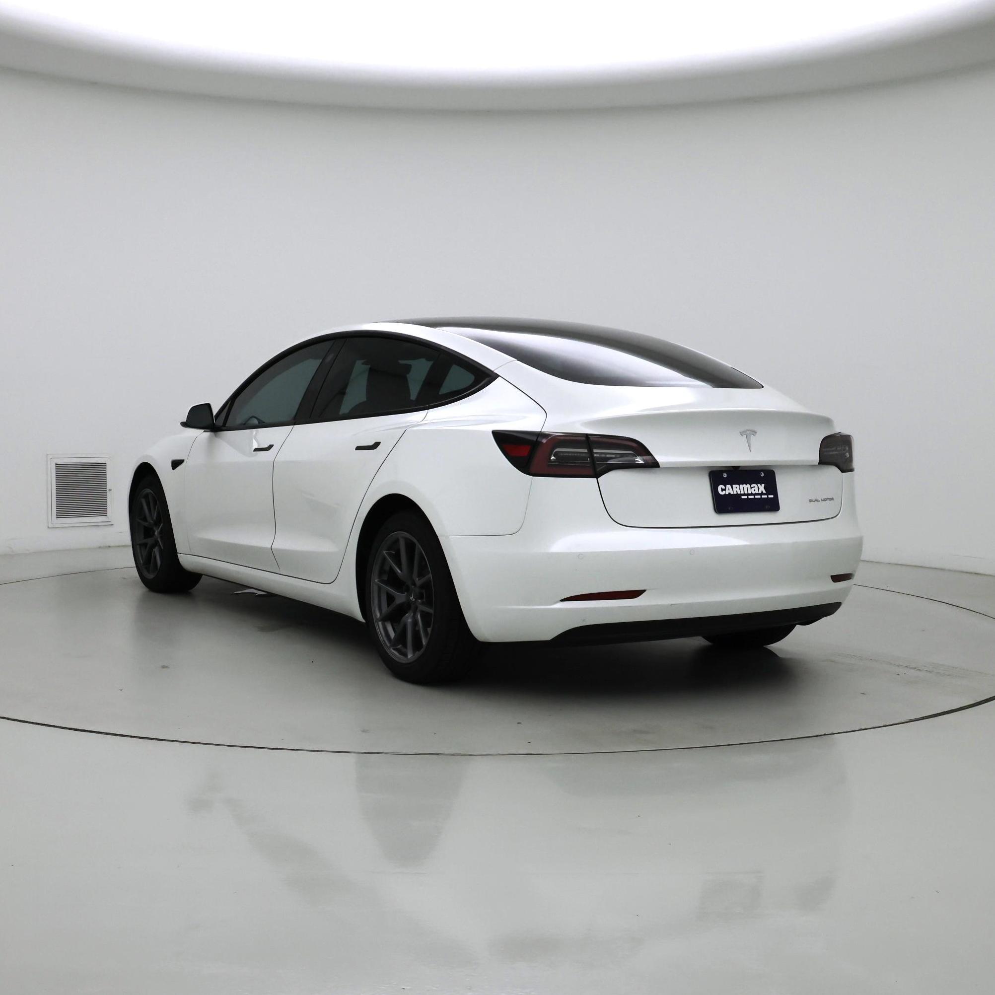 Thumbnail: 2021 Tesla Model 3 - 2