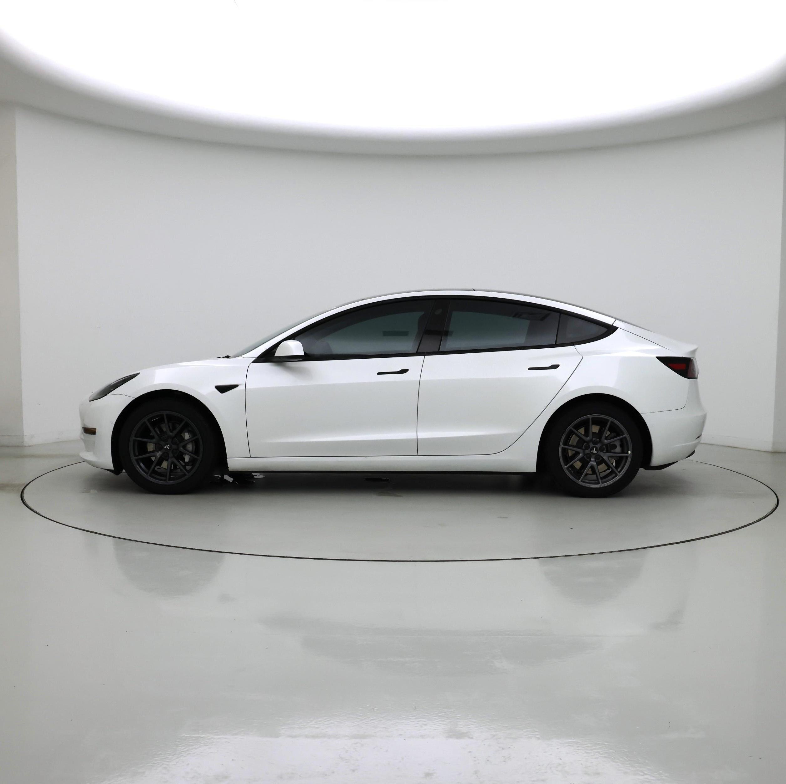 Thumbnail: 2021 Tesla Model 3 - 3