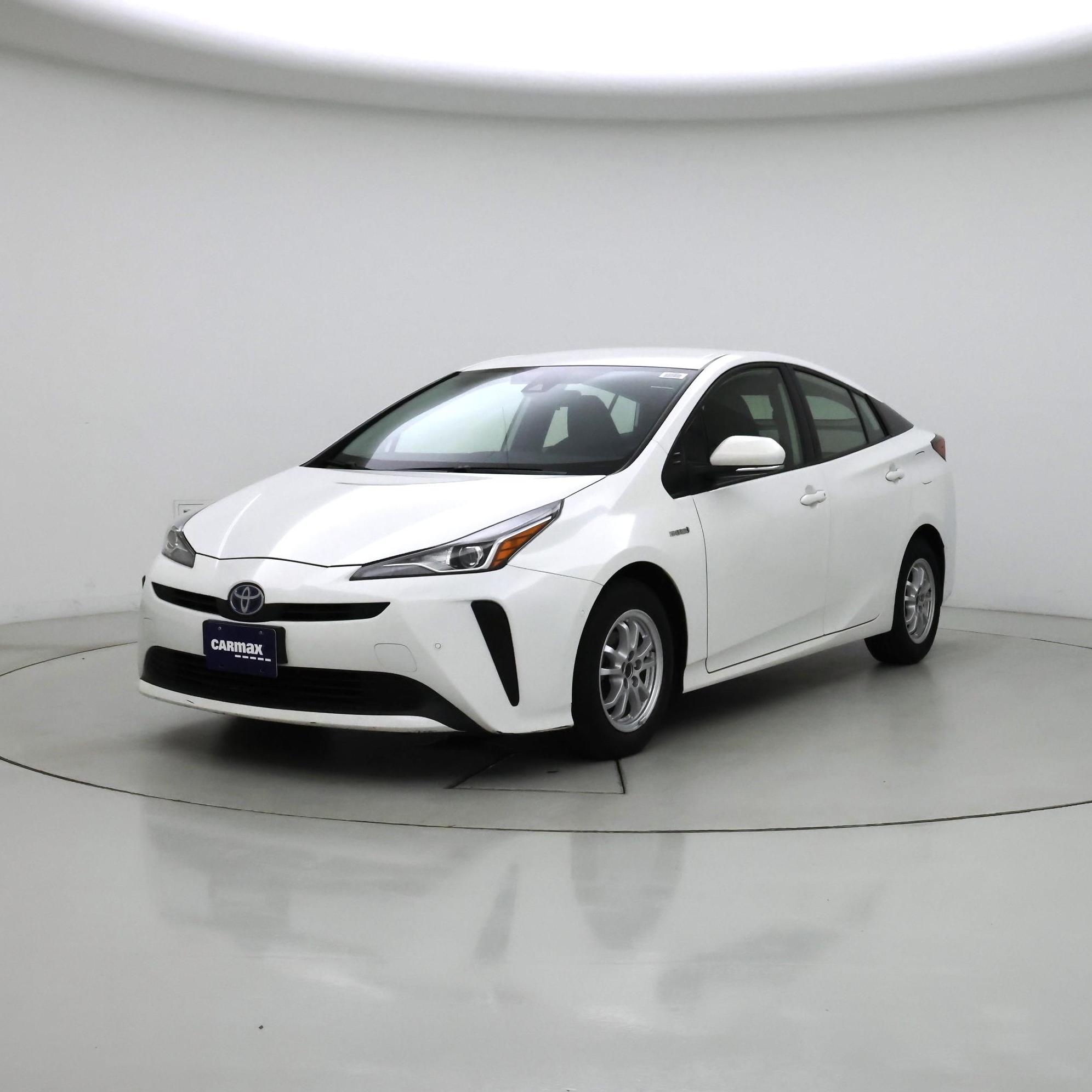 Thumbnail: 2021 Toyota Prius - 4