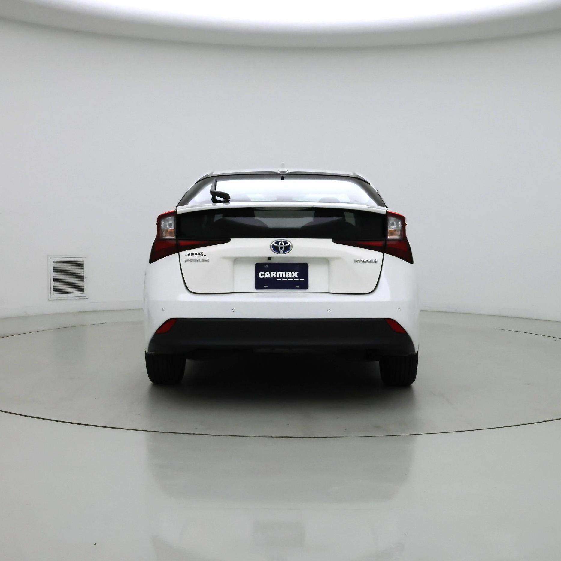 Thumbnail: 2021 Toyota Prius - 6