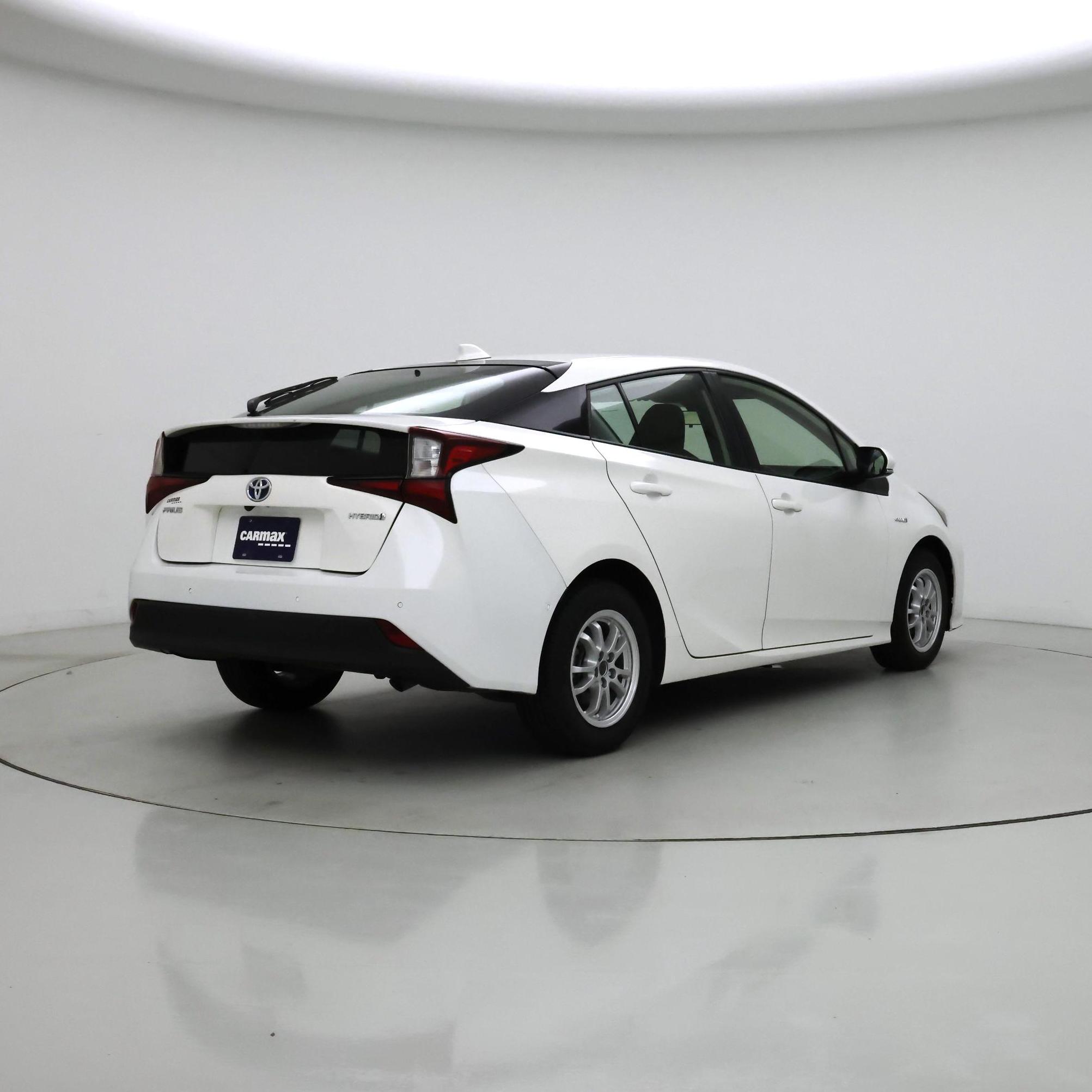 Thumbnail: 2021 Toyota Prius - 8