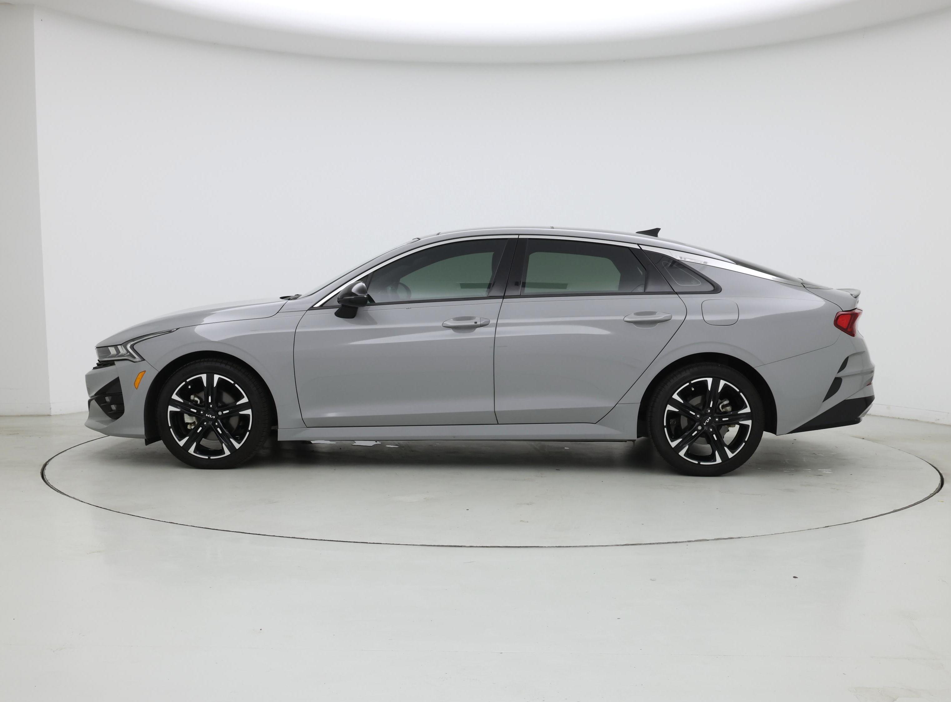 Thumbnail: 2022 Kia K5 - 3