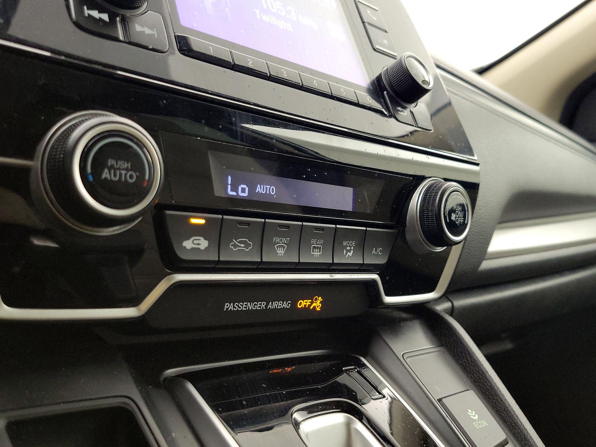 Thumbnail: 2019 Honda CR-V - 16