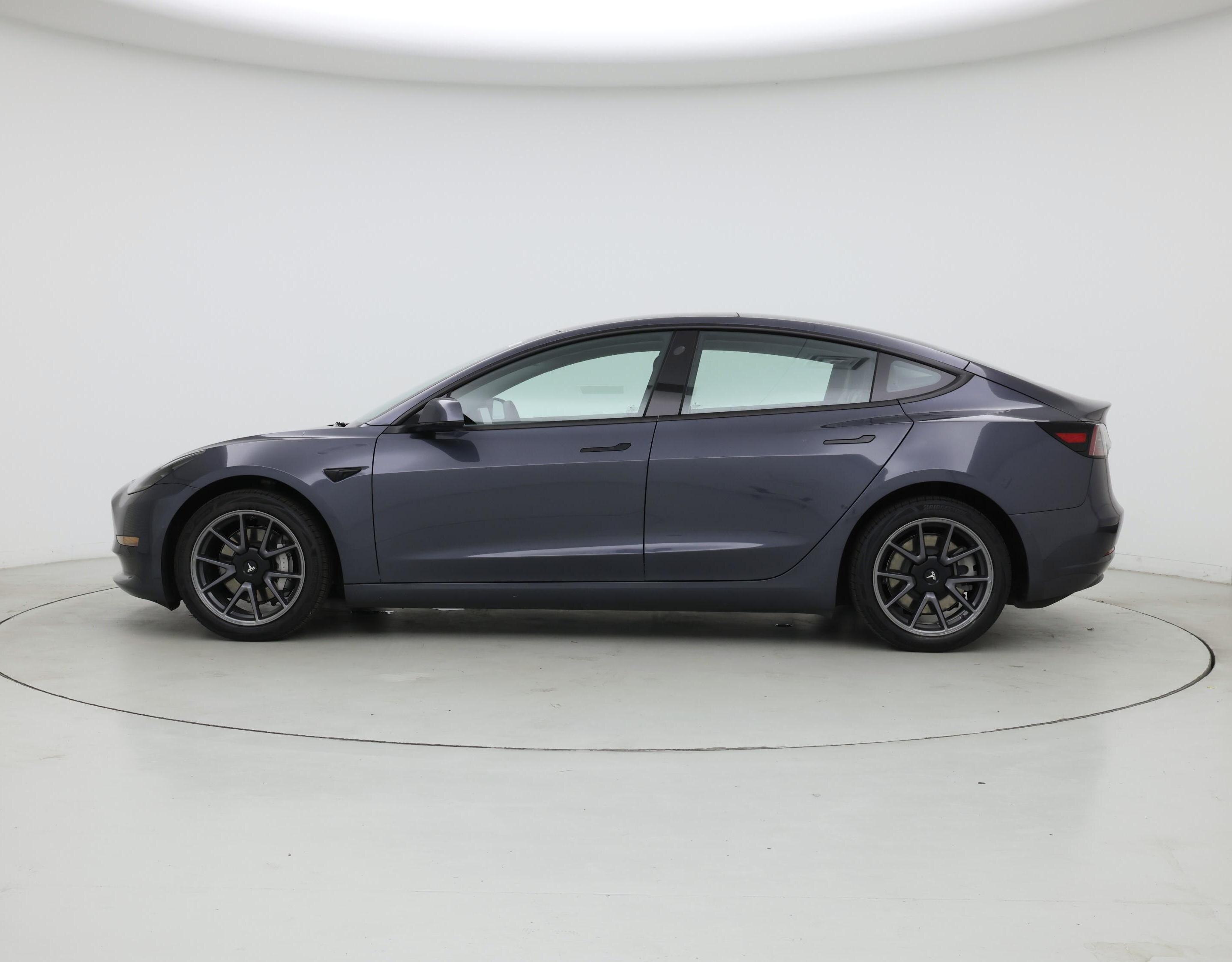 Thumbnail: 2022 Tesla Model 3 - 3