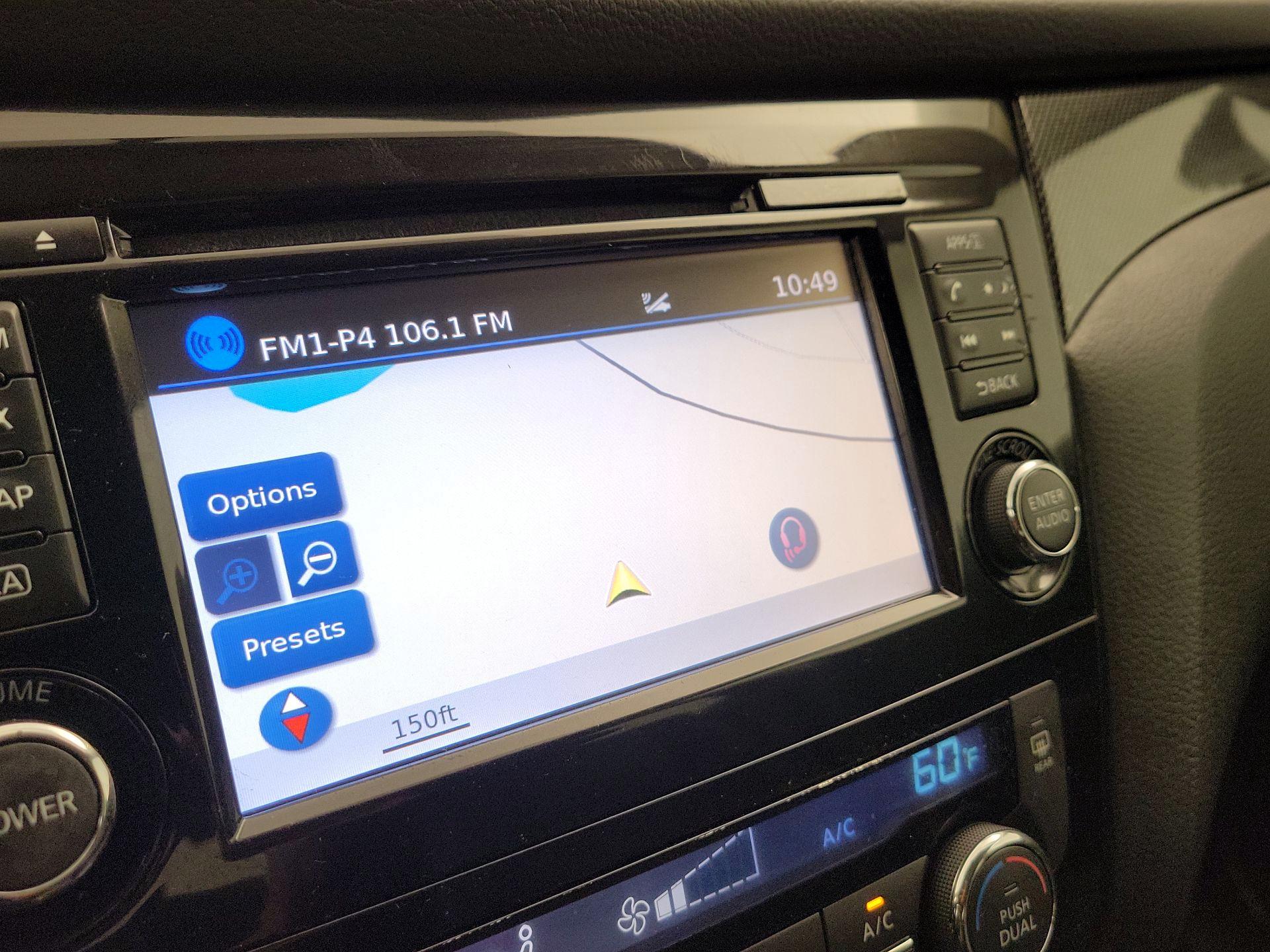 Thumbnail: 2016 Nissan Rogue - 14