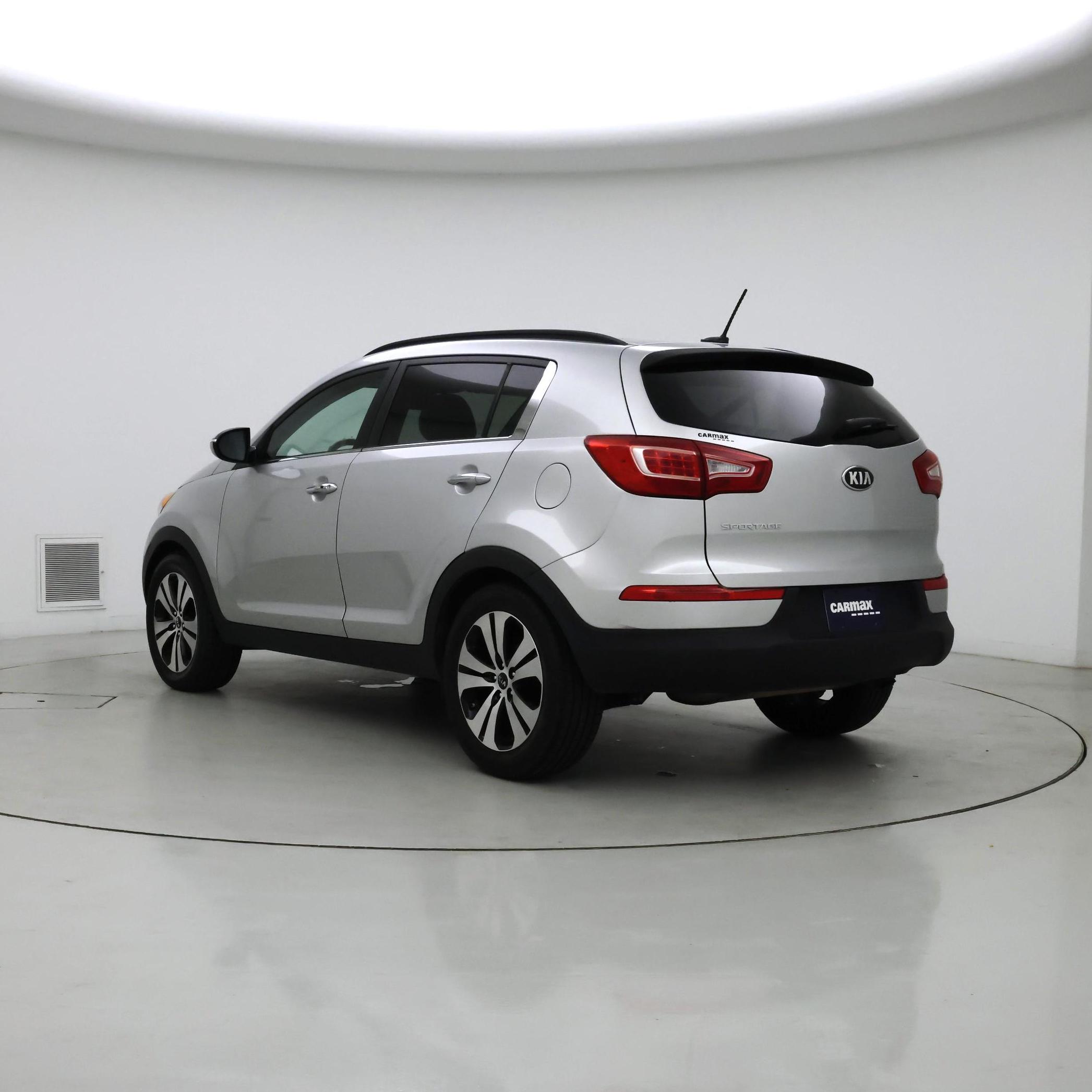 Thumbnail: 2013 Kia Sportage - 2