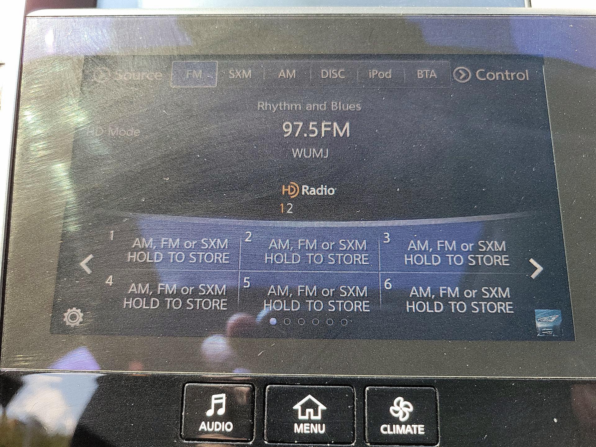 Thumbnail: 2015 INFINITI Q50 - 14