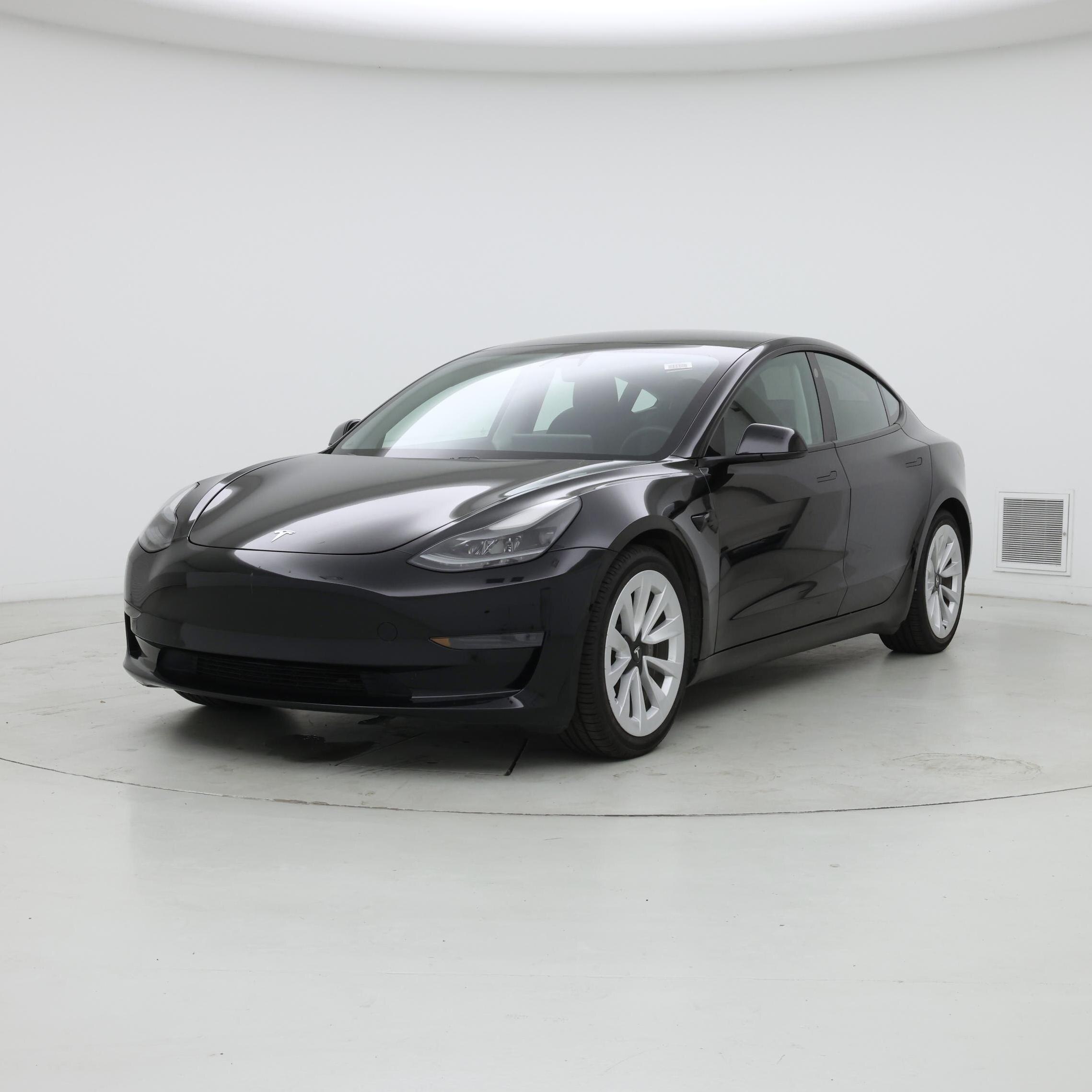 Thumbnail: 2021 Tesla Model 3 - 4