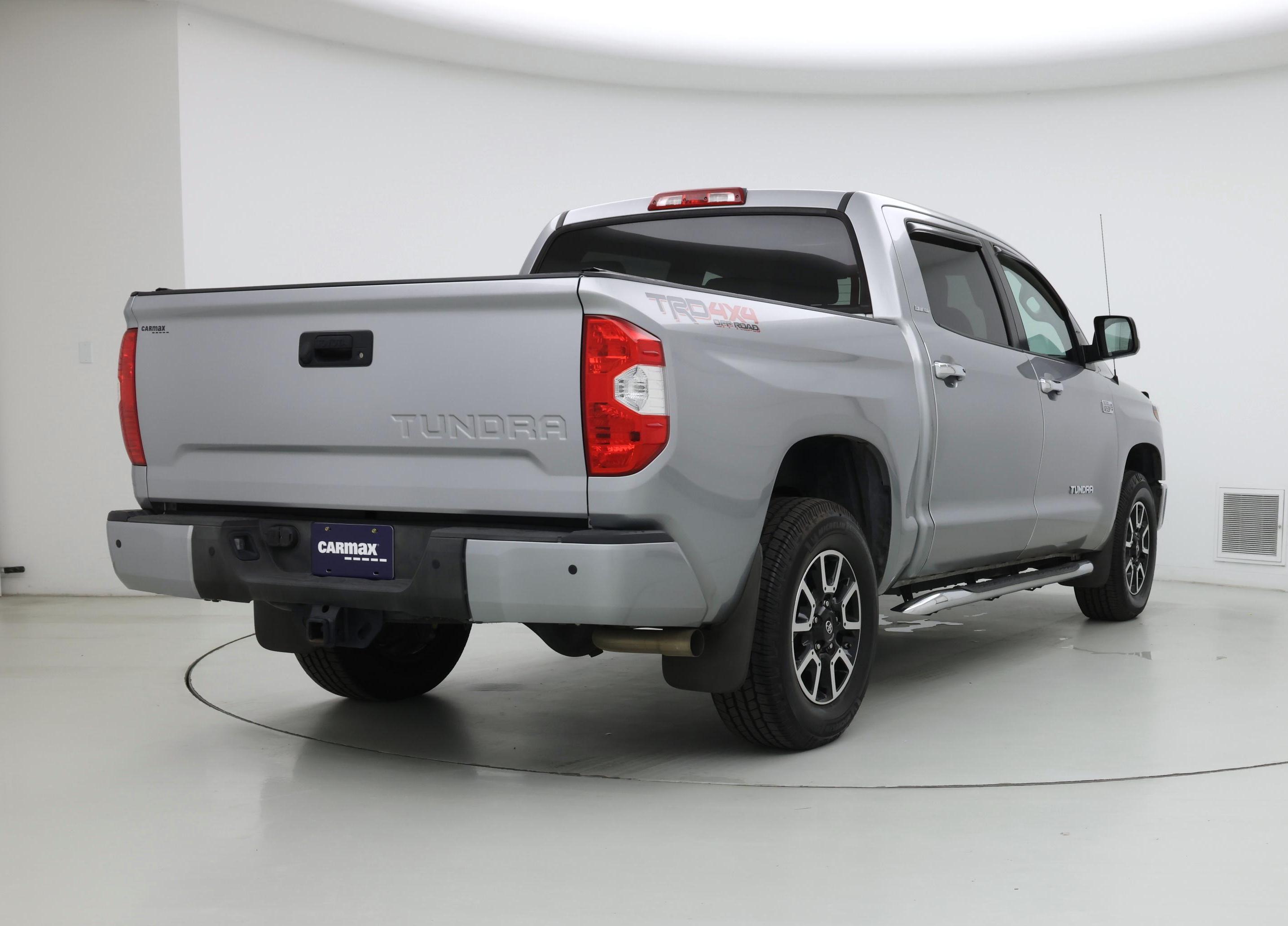 Thumbnail: 2019 Toyota Tundra - 8