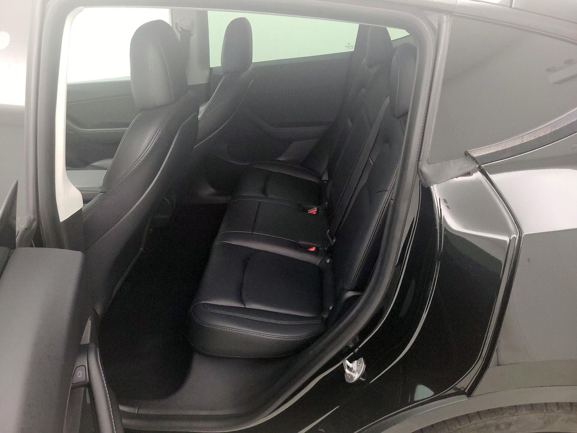 Thumbnail: 2021 Tesla Model Y - 19