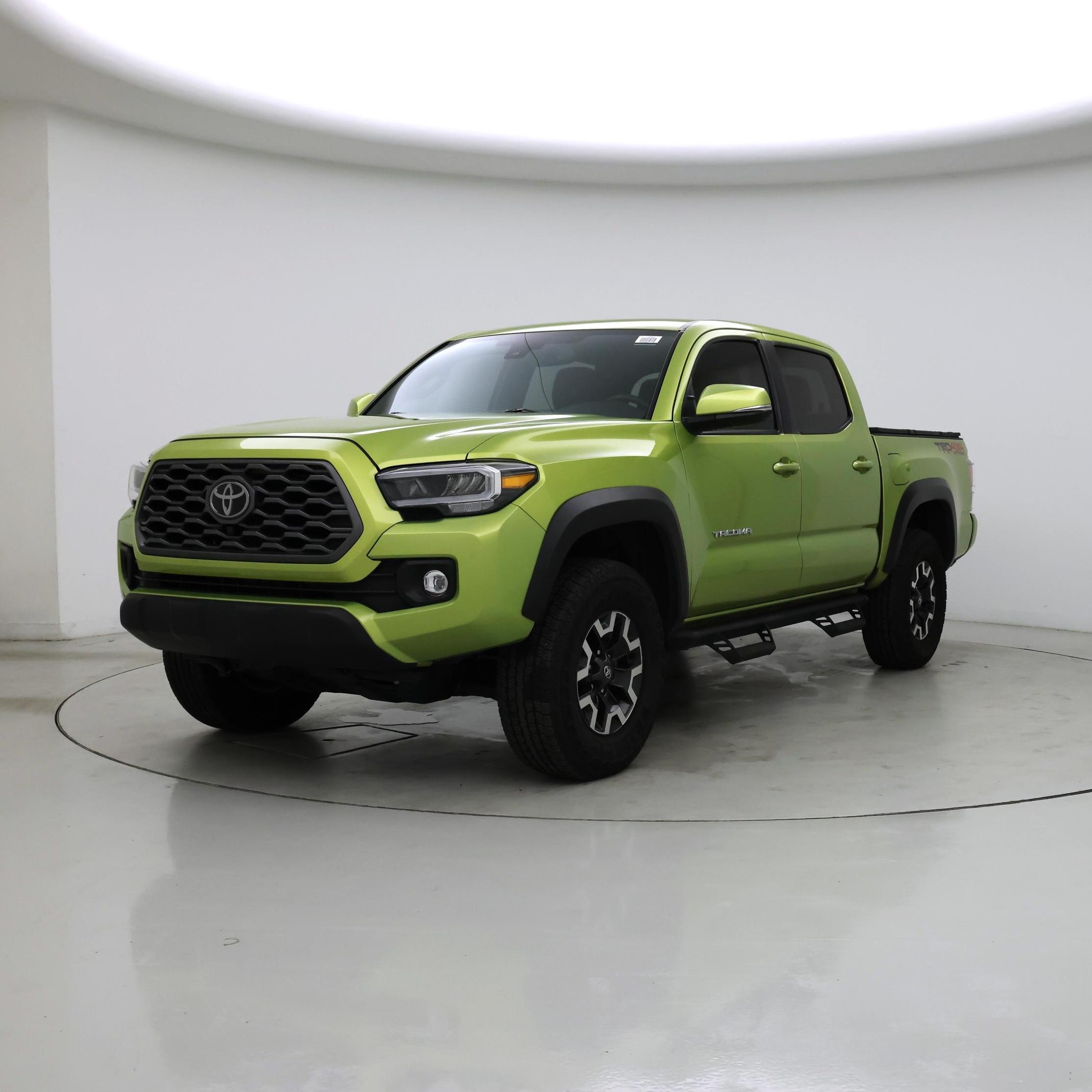 Thumbnail: 2023 Toyota Tacoma - 4