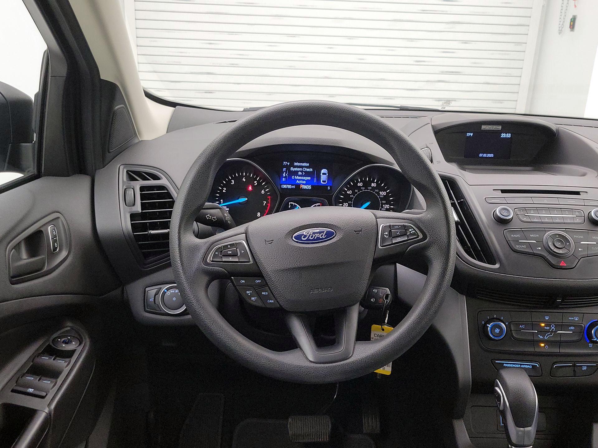 Thumbnail: 2017 Ford Escape - 10