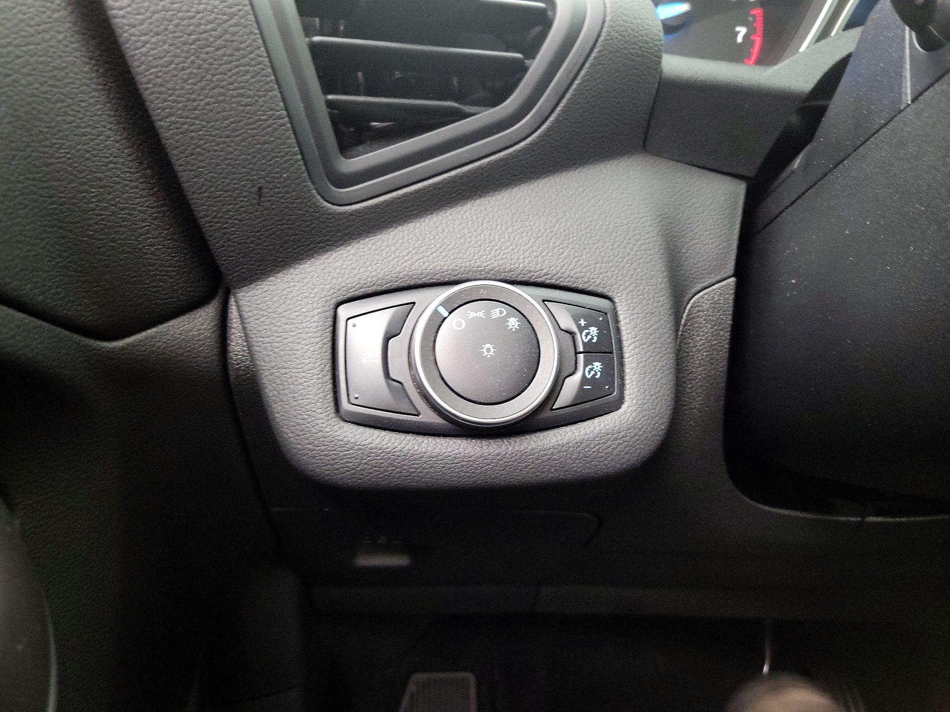 Thumbnail: 2017 Ford Escape - 13