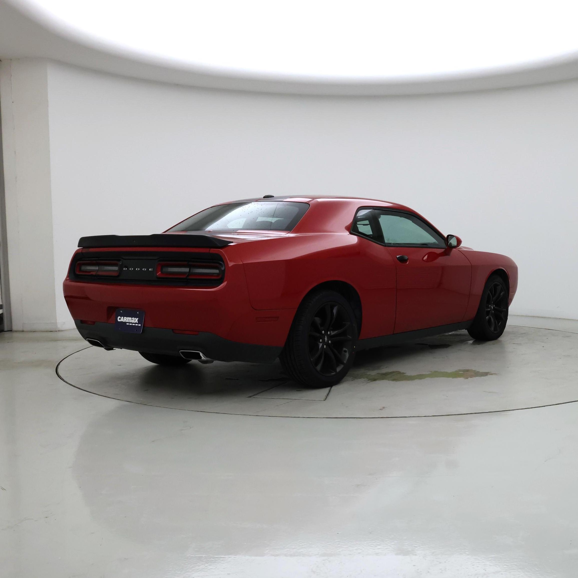 Thumbnail: 2017 Dodge Challenger - 8