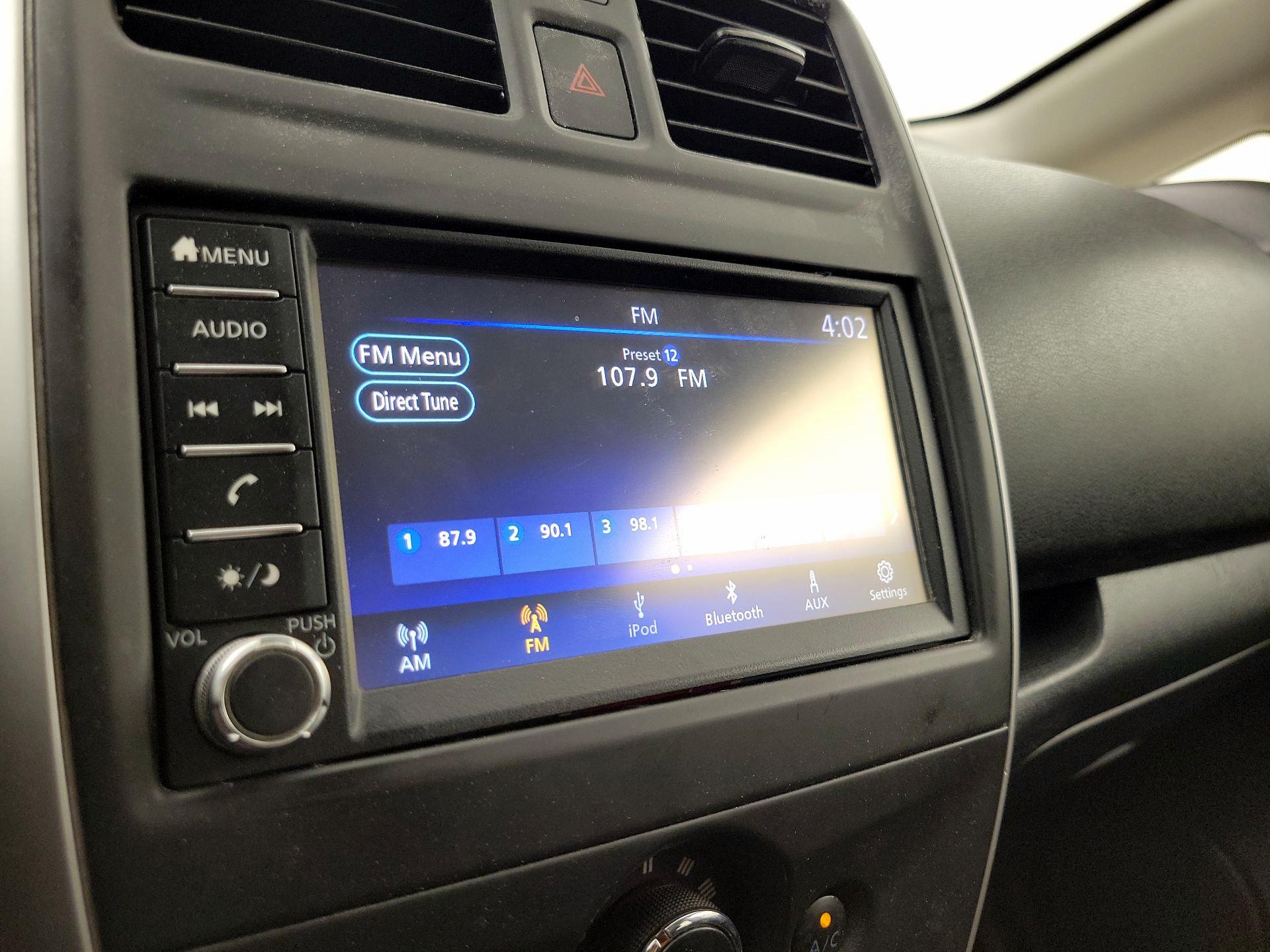 Thumbnail: 2018 Nissan Versa Note - 15