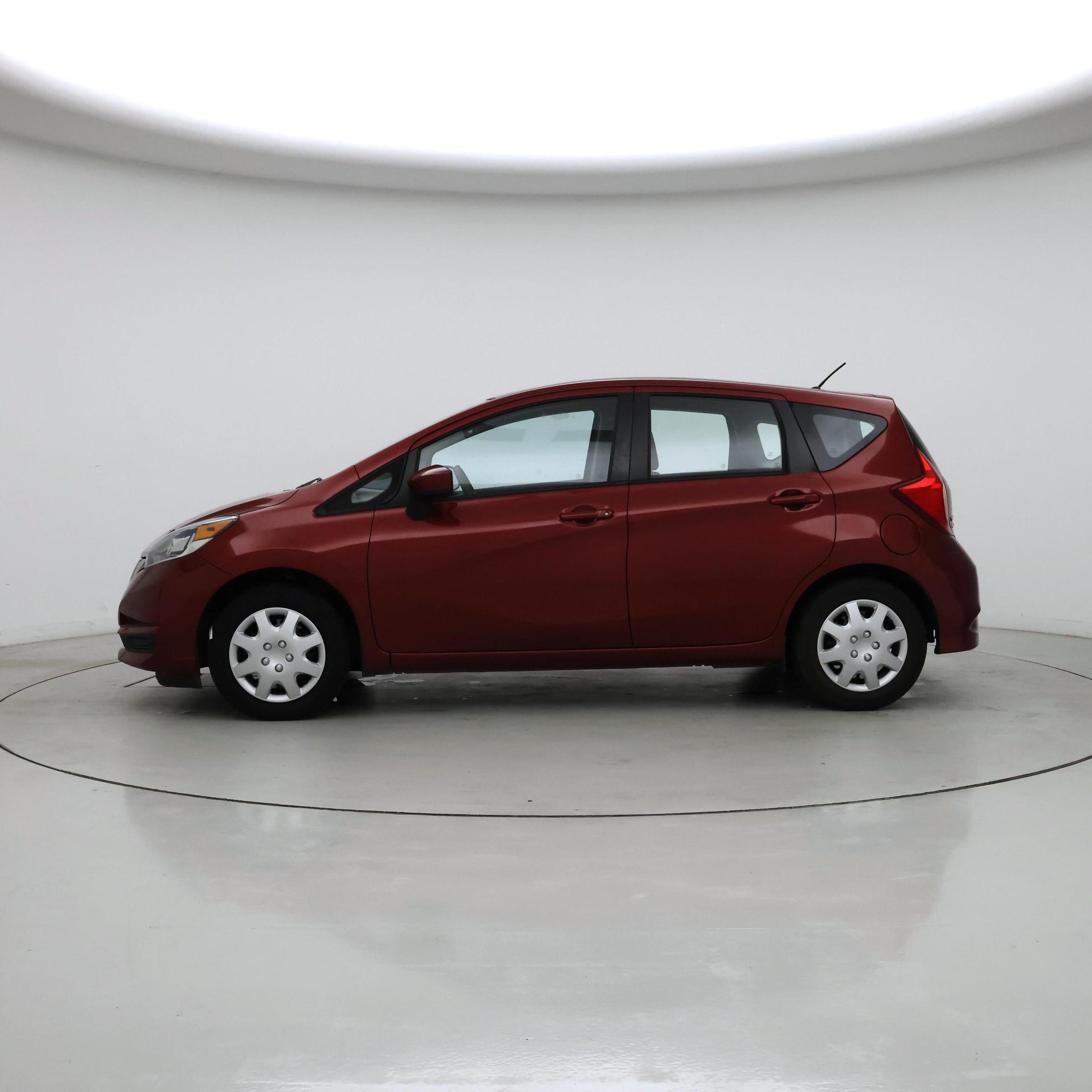Thumbnail: 2018 Nissan Versa Note - 3