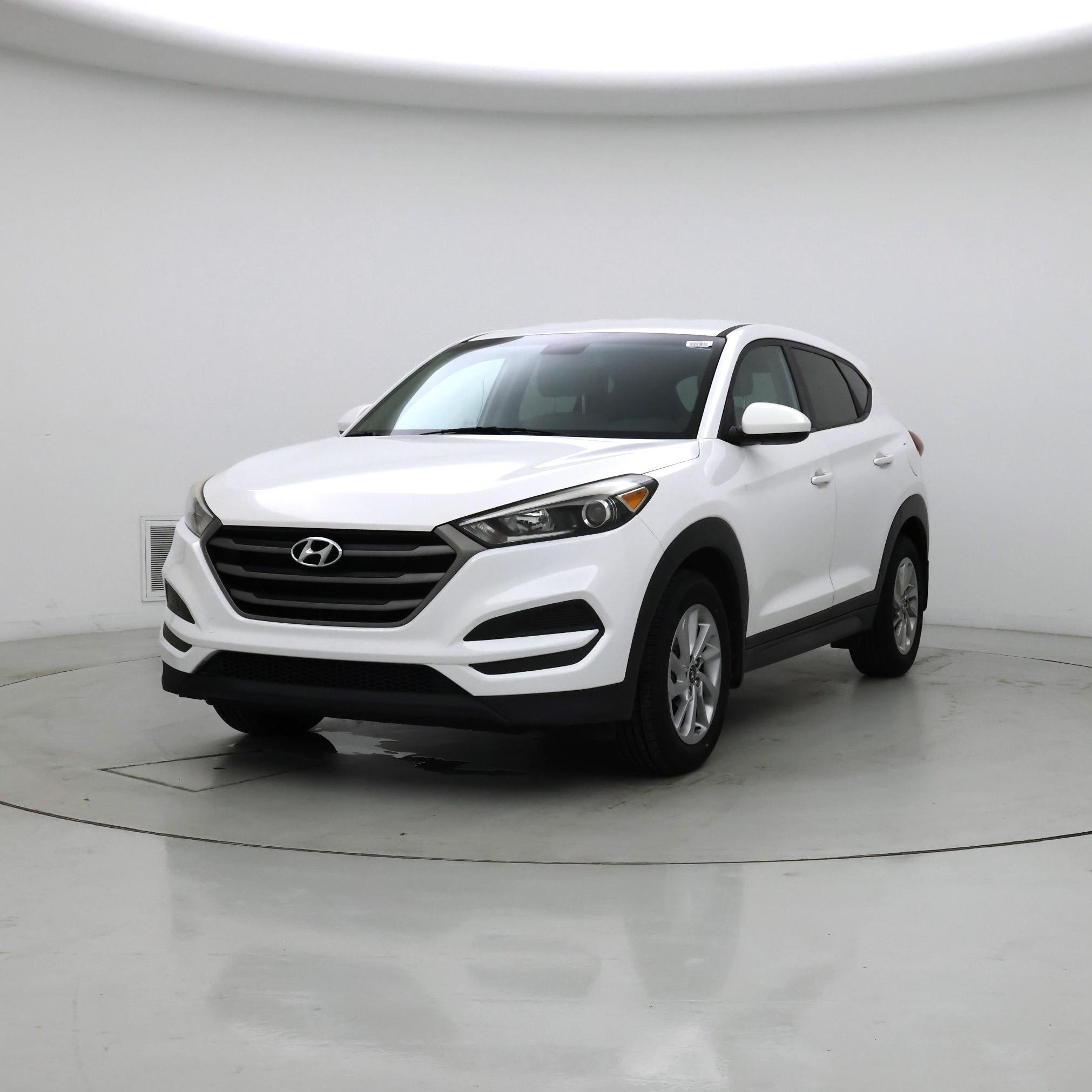 Thumbnail: 2016 Hyundai Tucson - 4
