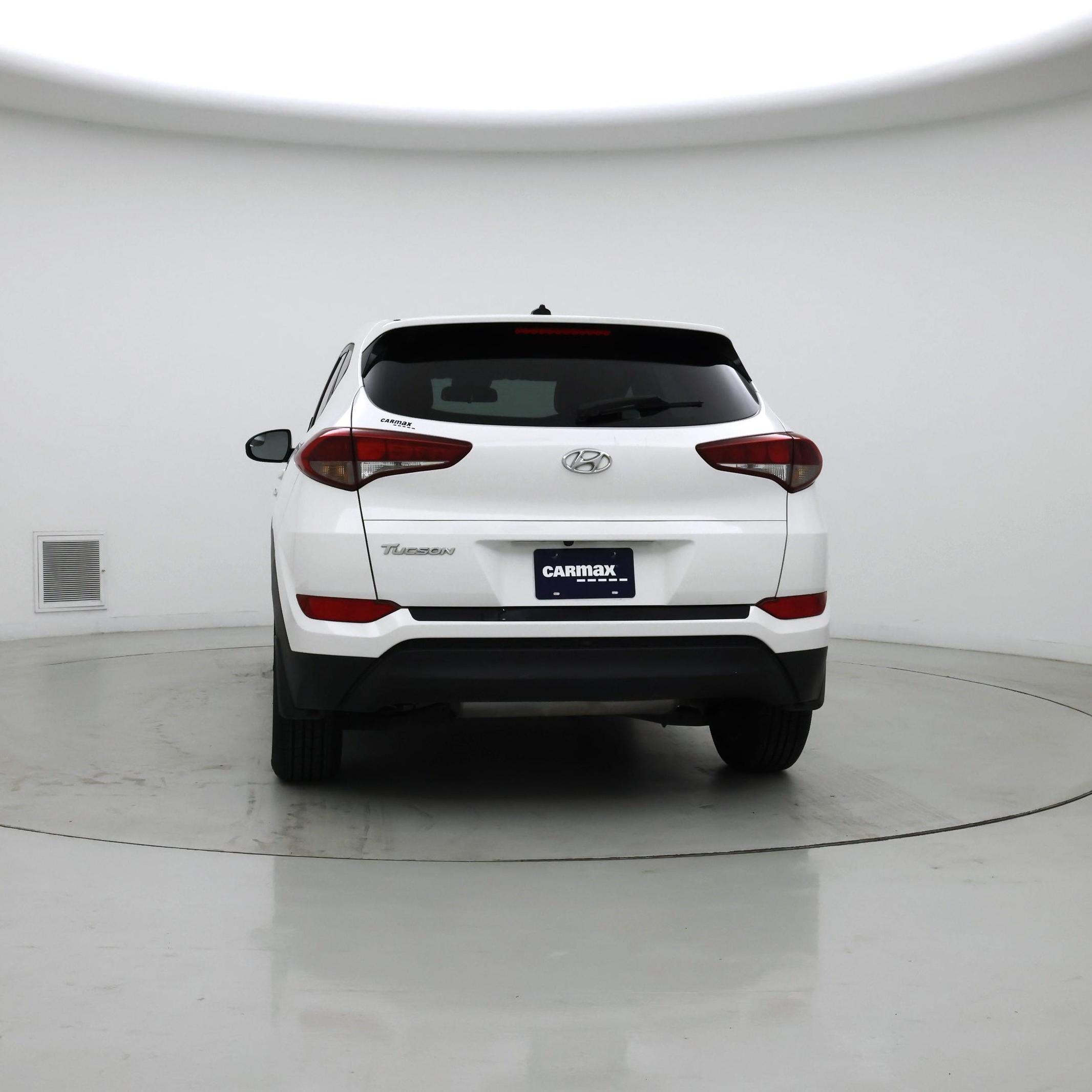 Thumbnail: 2016 Hyundai Tucson - 6
