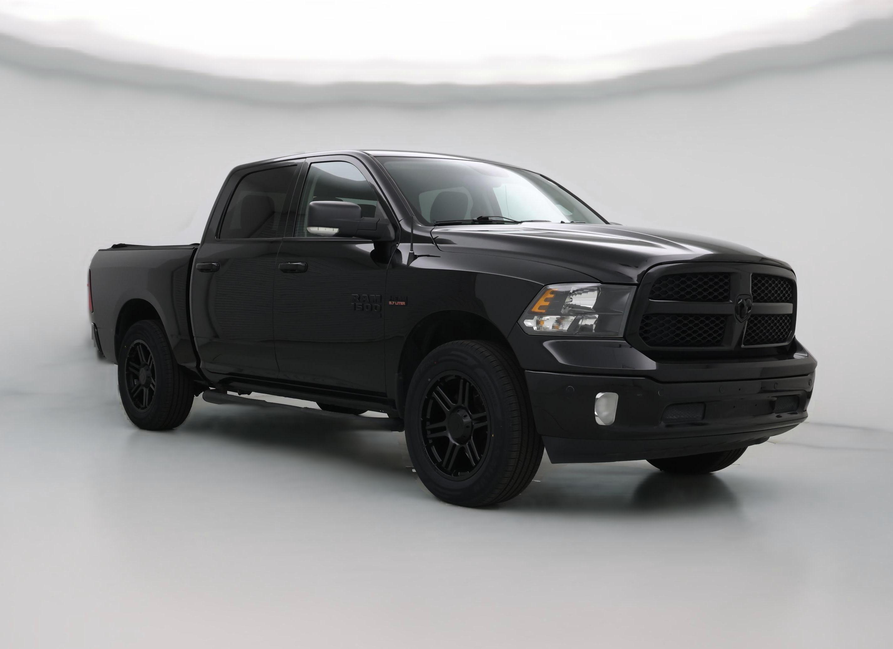 Thumbnail: 2019 RAM 1500 Classic - 1