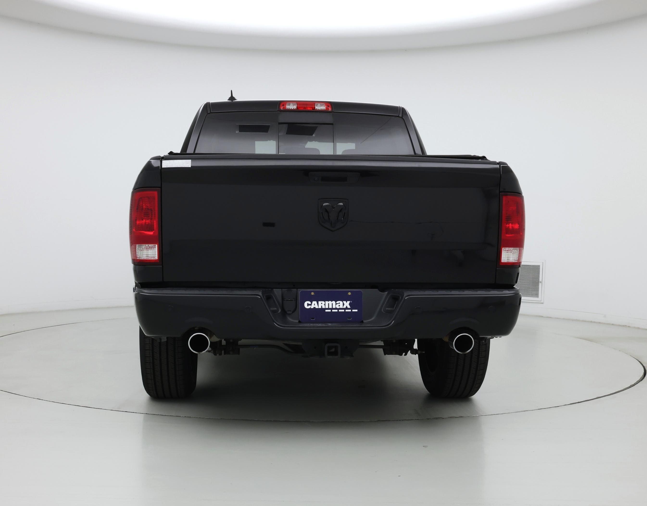 Thumbnail: 2019 RAM 1500 Classic - 6