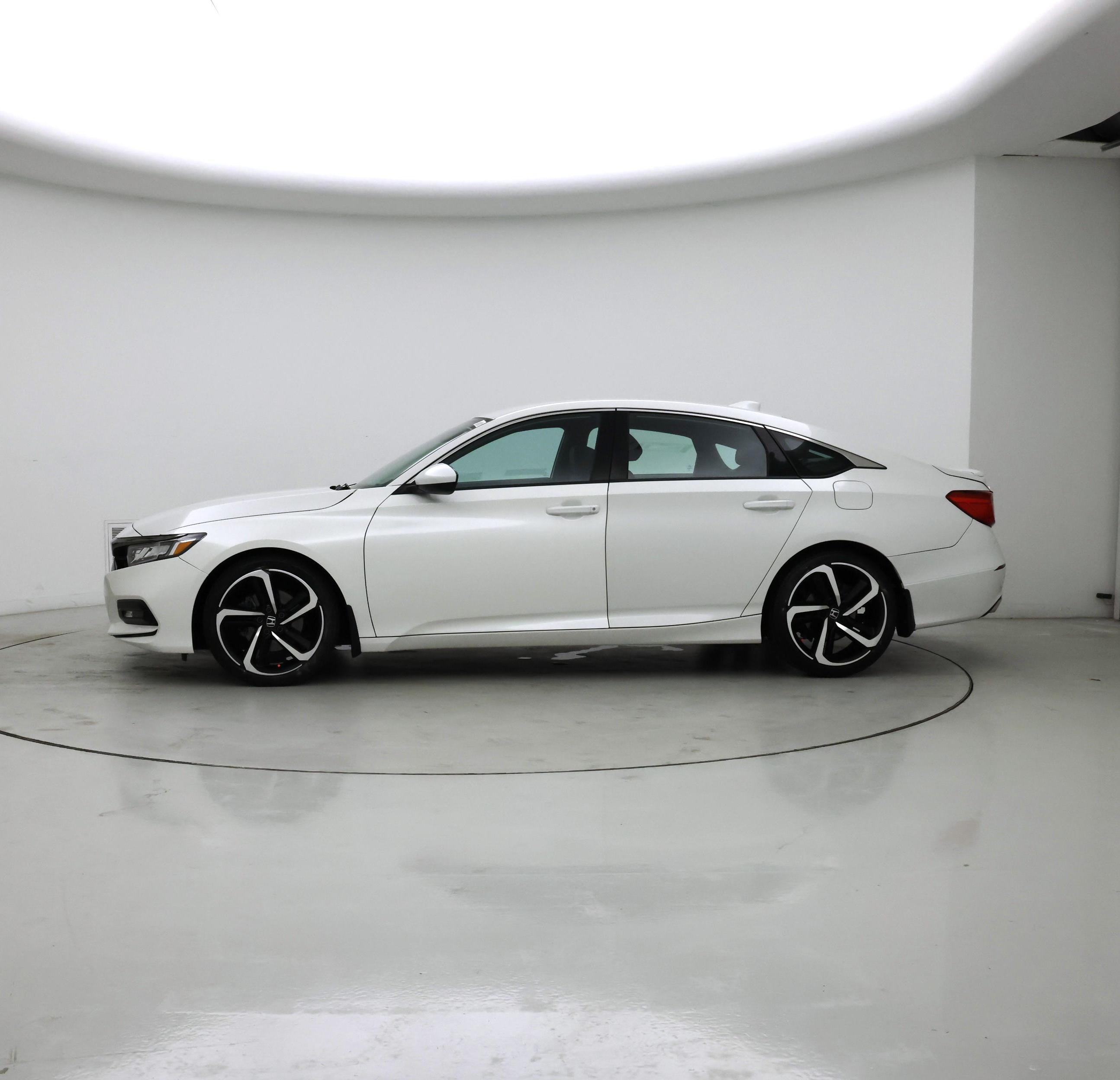 Thumbnail: 2019 Honda Accord - 3
