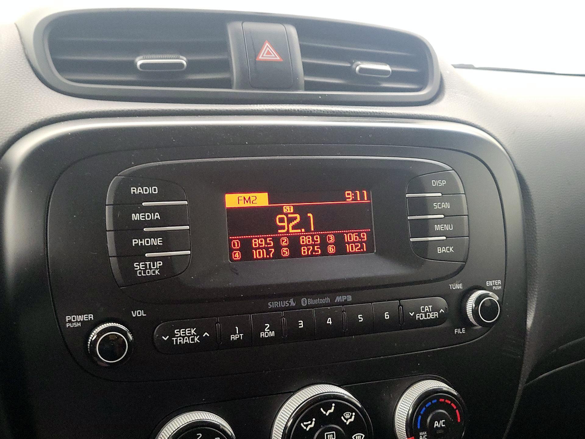Thumbnail: 2016 Kia Soul - 14