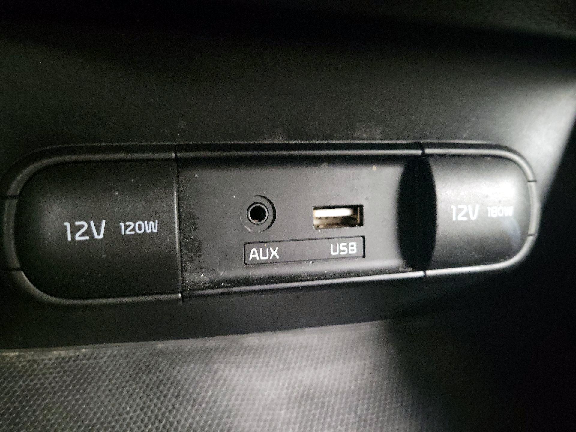 Thumbnail: 2016 Kia Soul - 17