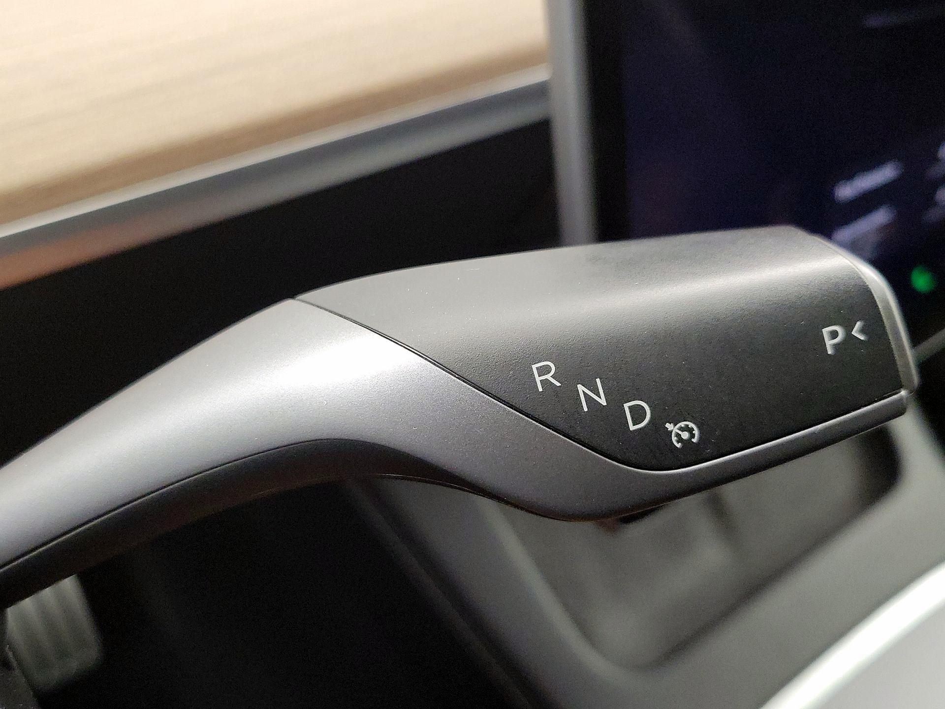 Thumbnail: 2022 Tesla Model Y - 17