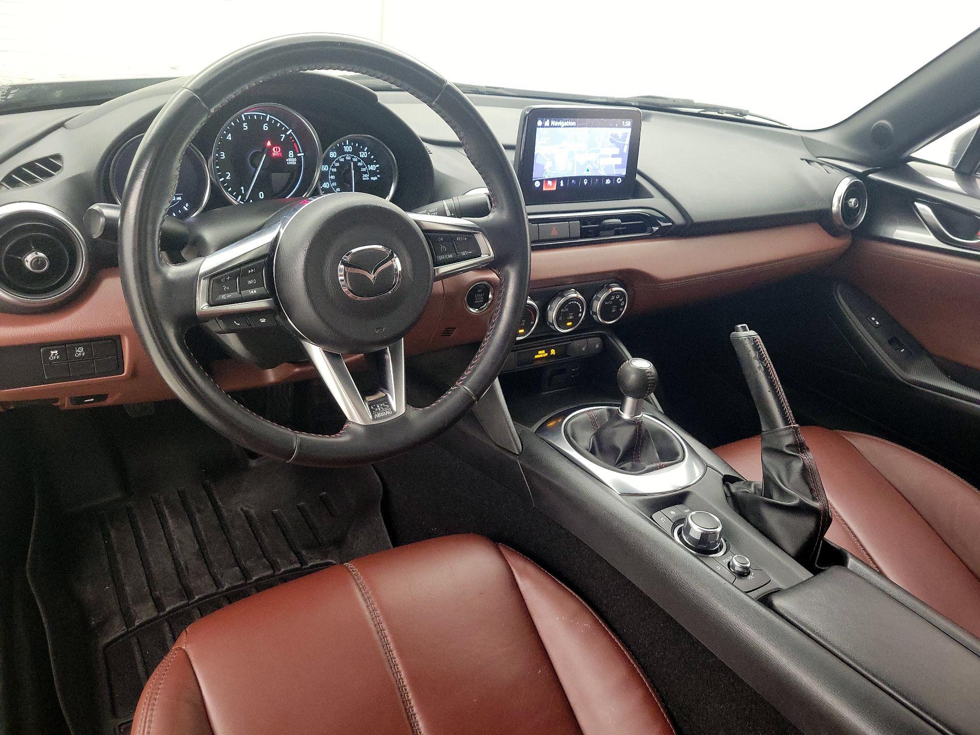 Thumbnail: 2019 Mazda MX-5 Miata - 9