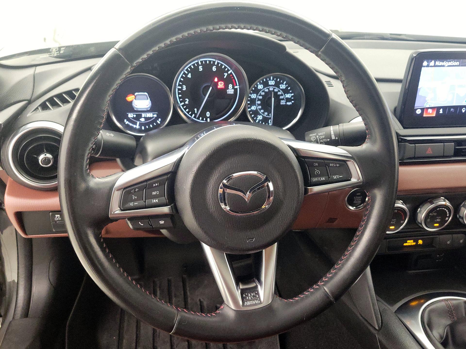 Thumbnail: 2019 Mazda MX-5 Miata - 10