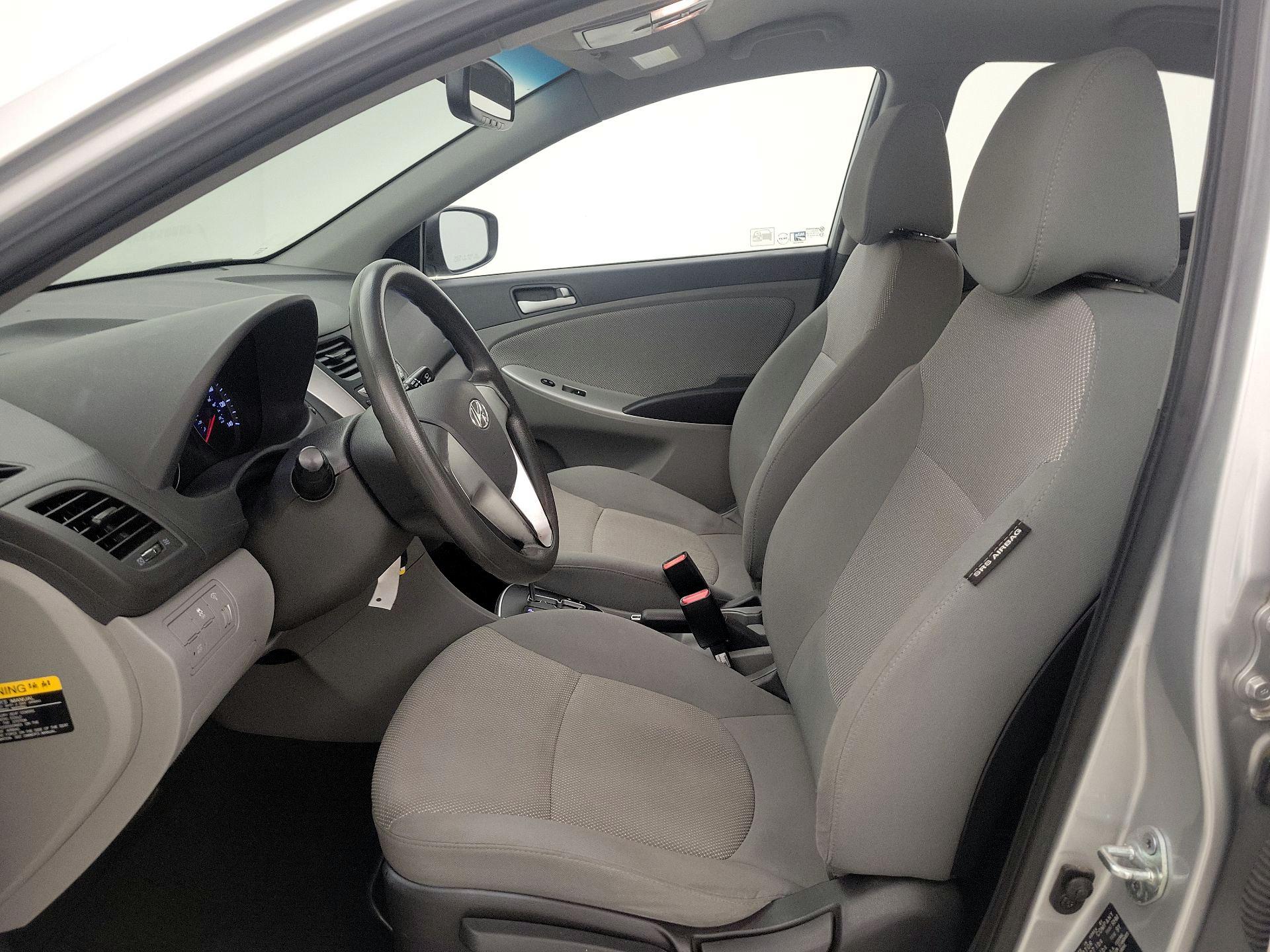 Thumbnail: 2013 Hyundai Accent - 11