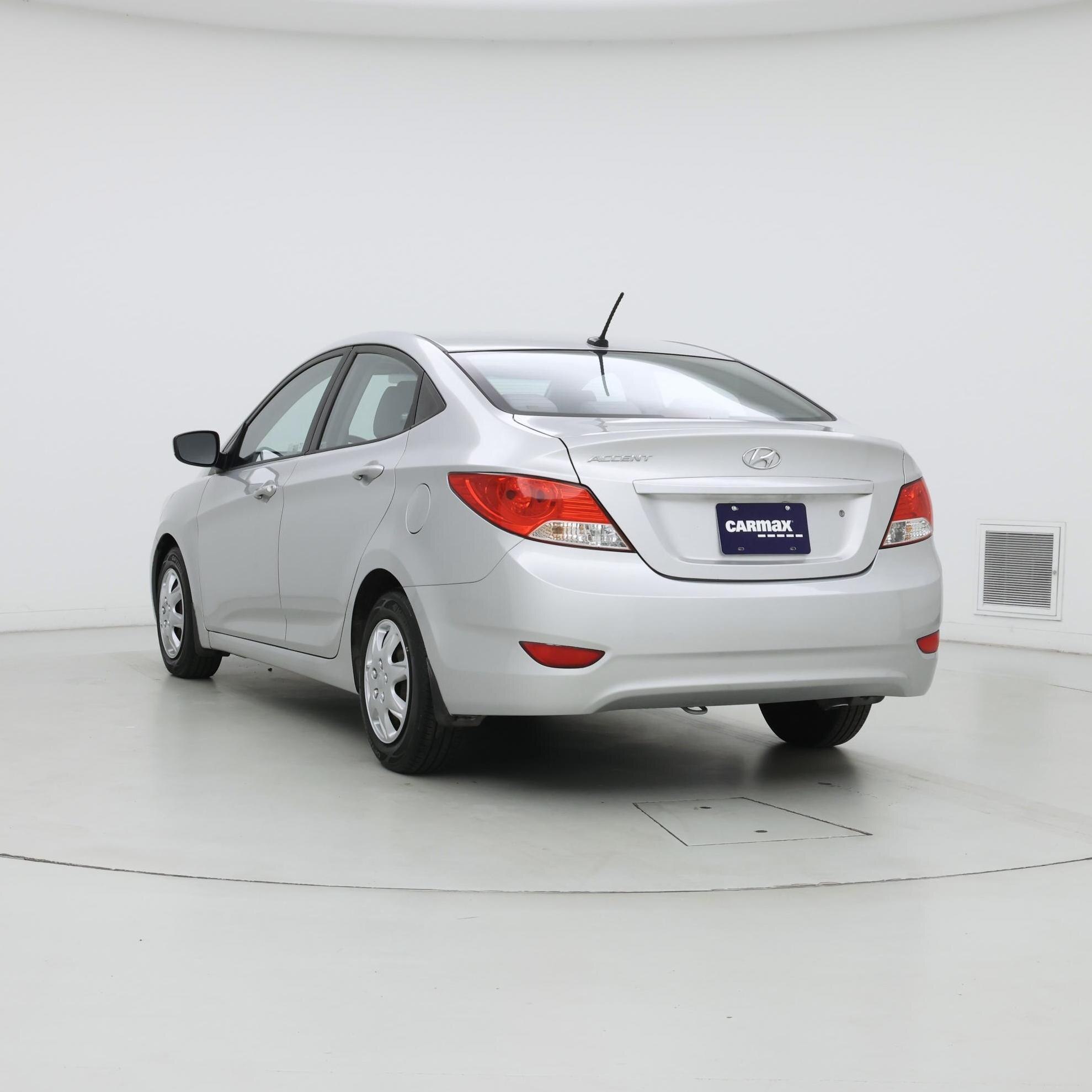 Thumbnail: 2013 Hyundai Accent - 2