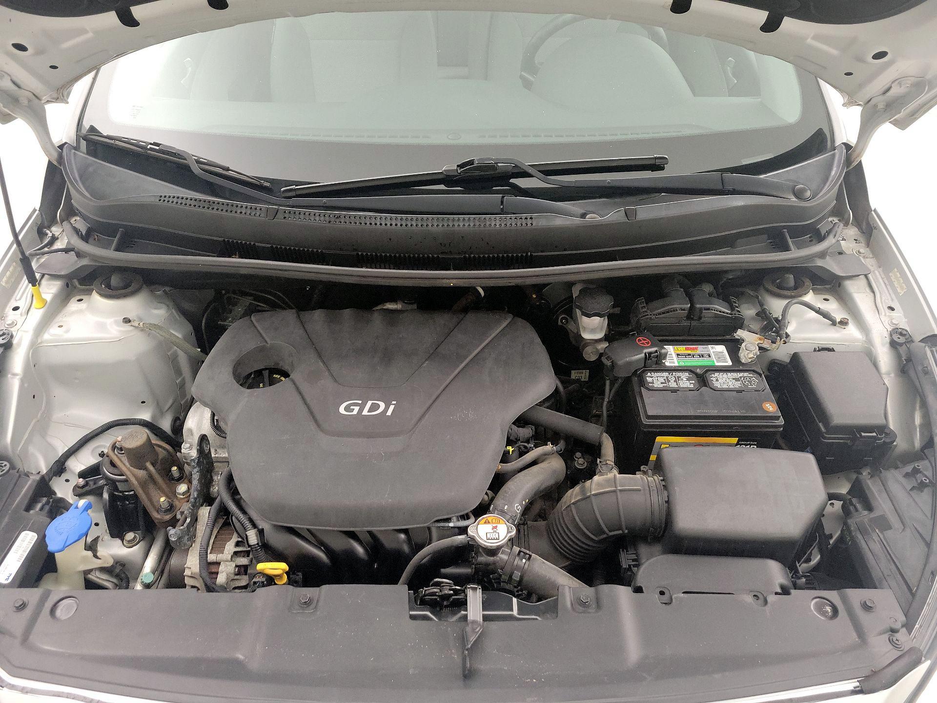 Thumbnail: 2013 Hyundai Accent - 20