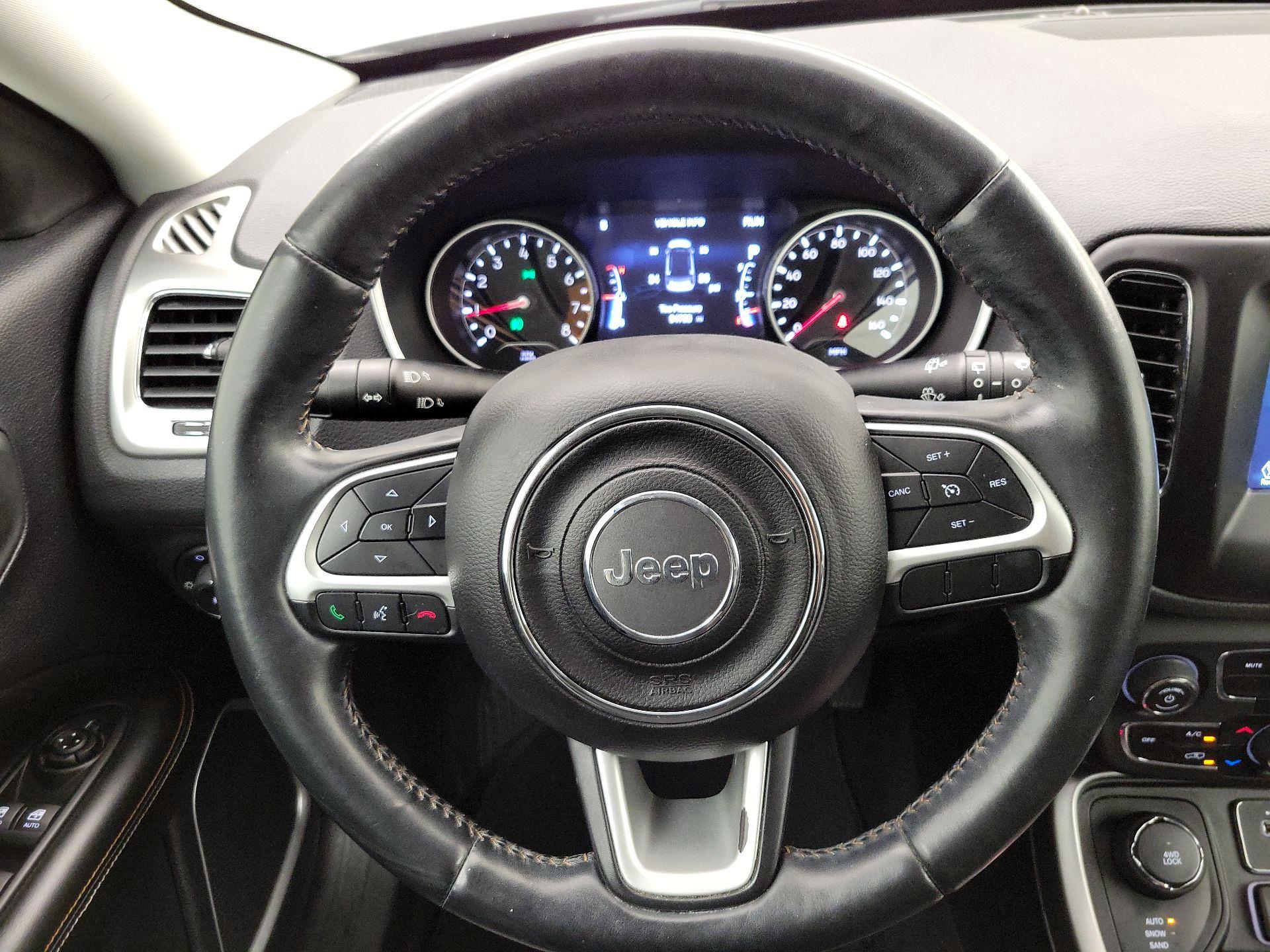 Thumbnail: 2018 Jeep Compass - 10