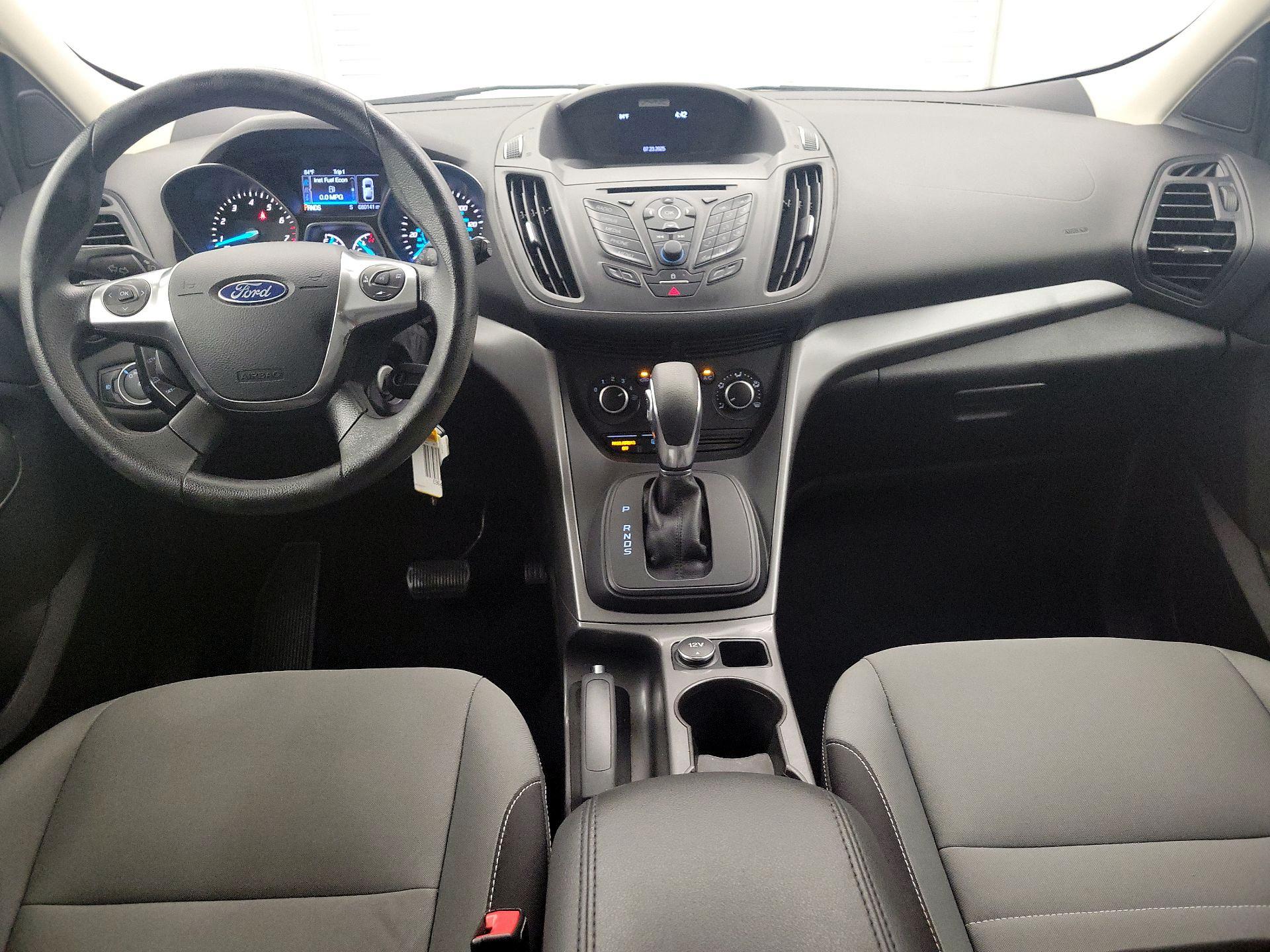 Thumbnail: 2016 Ford Escape - 9