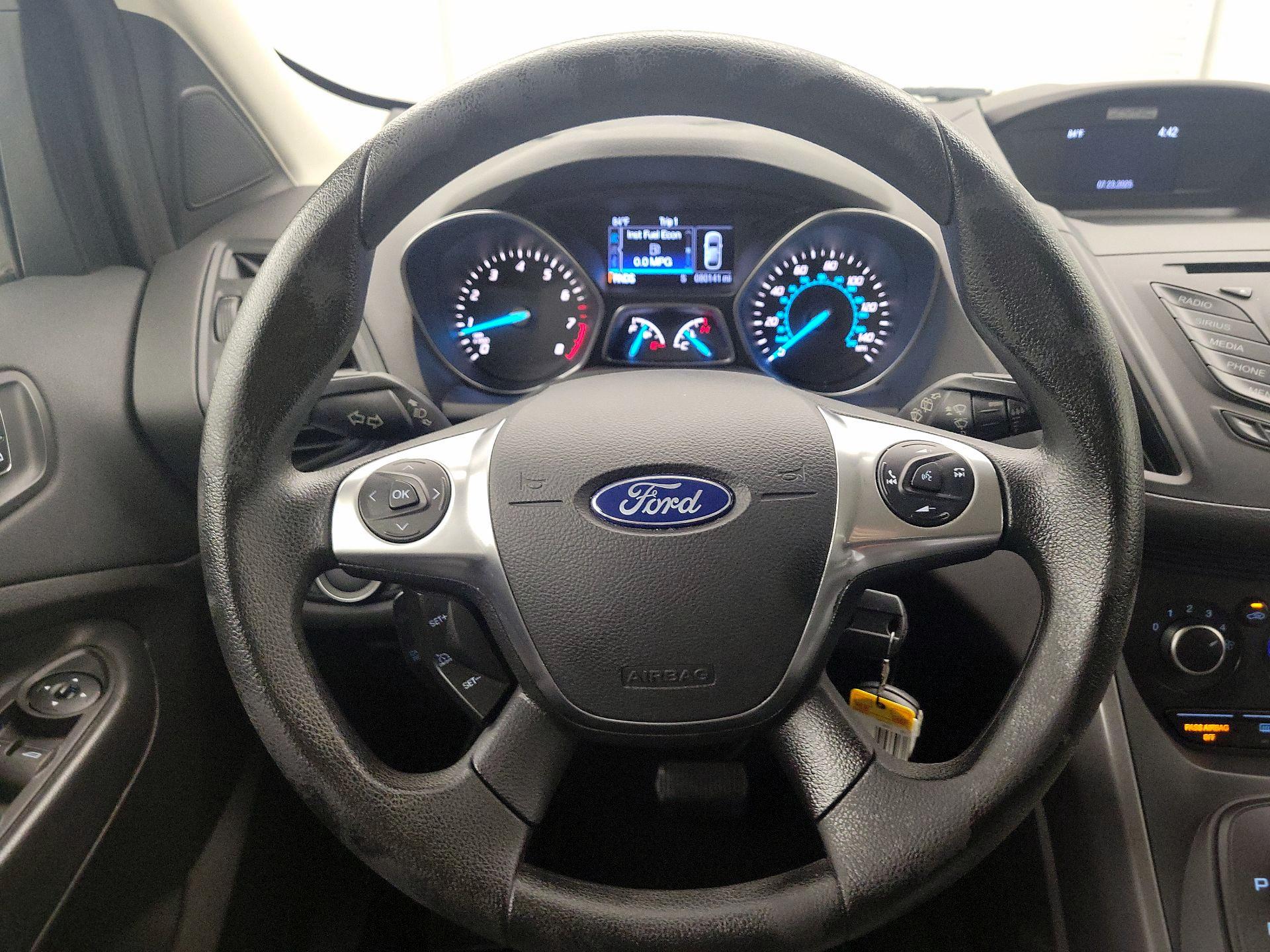 Thumbnail: 2016 Ford Escape - 10