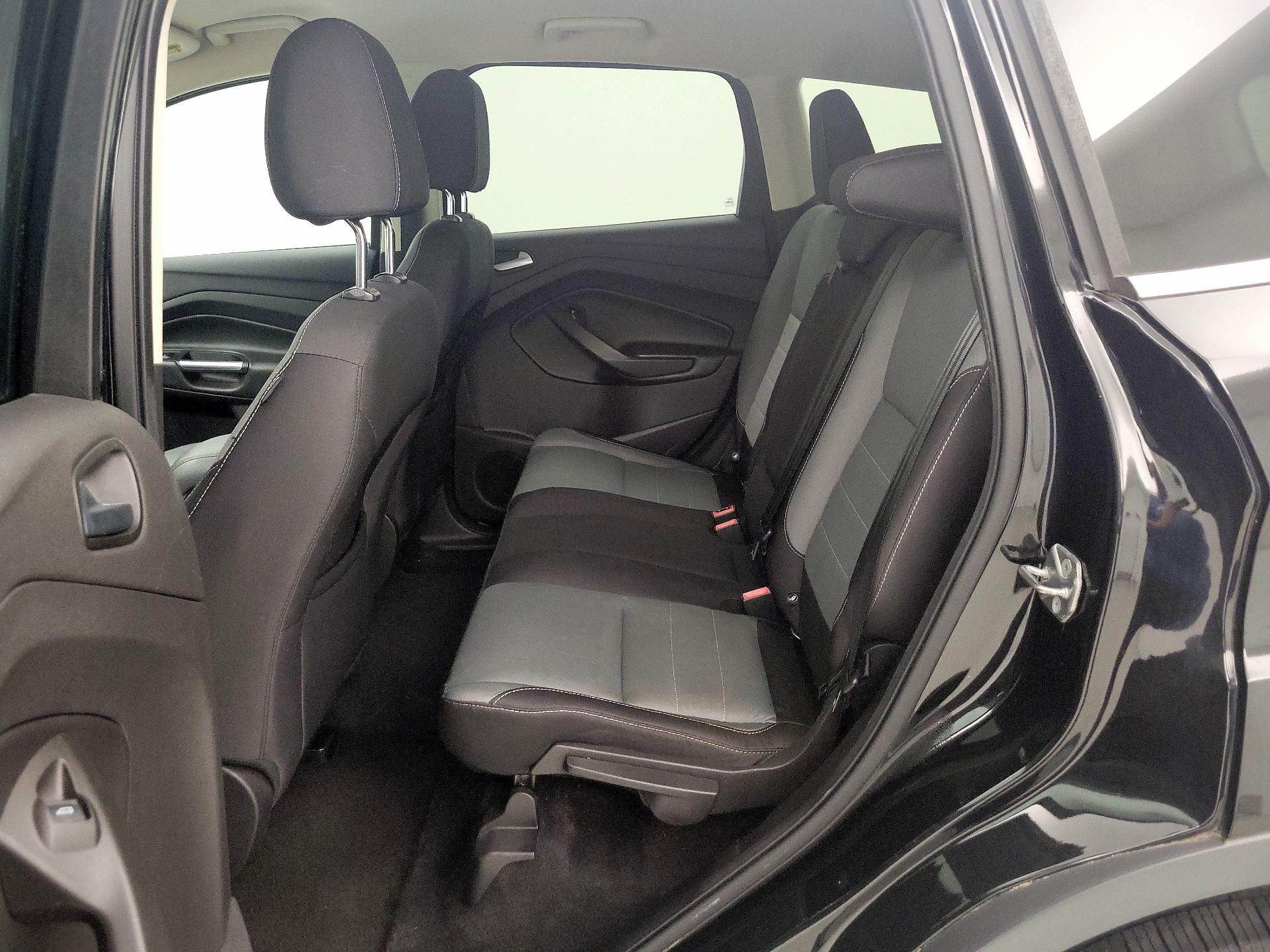 Thumbnail: 2016 Ford Escape - 18