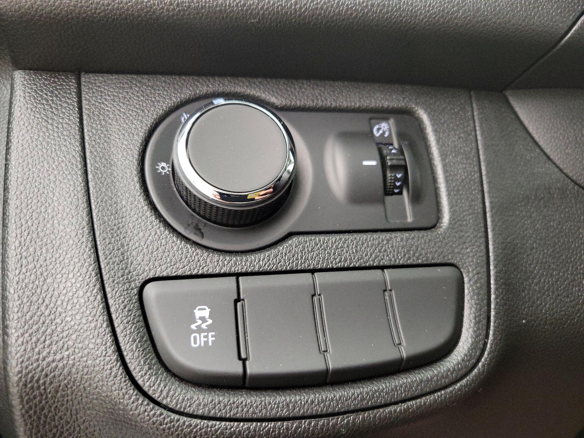 Thumbnail: 2020 Chevrolet Spark - 13
