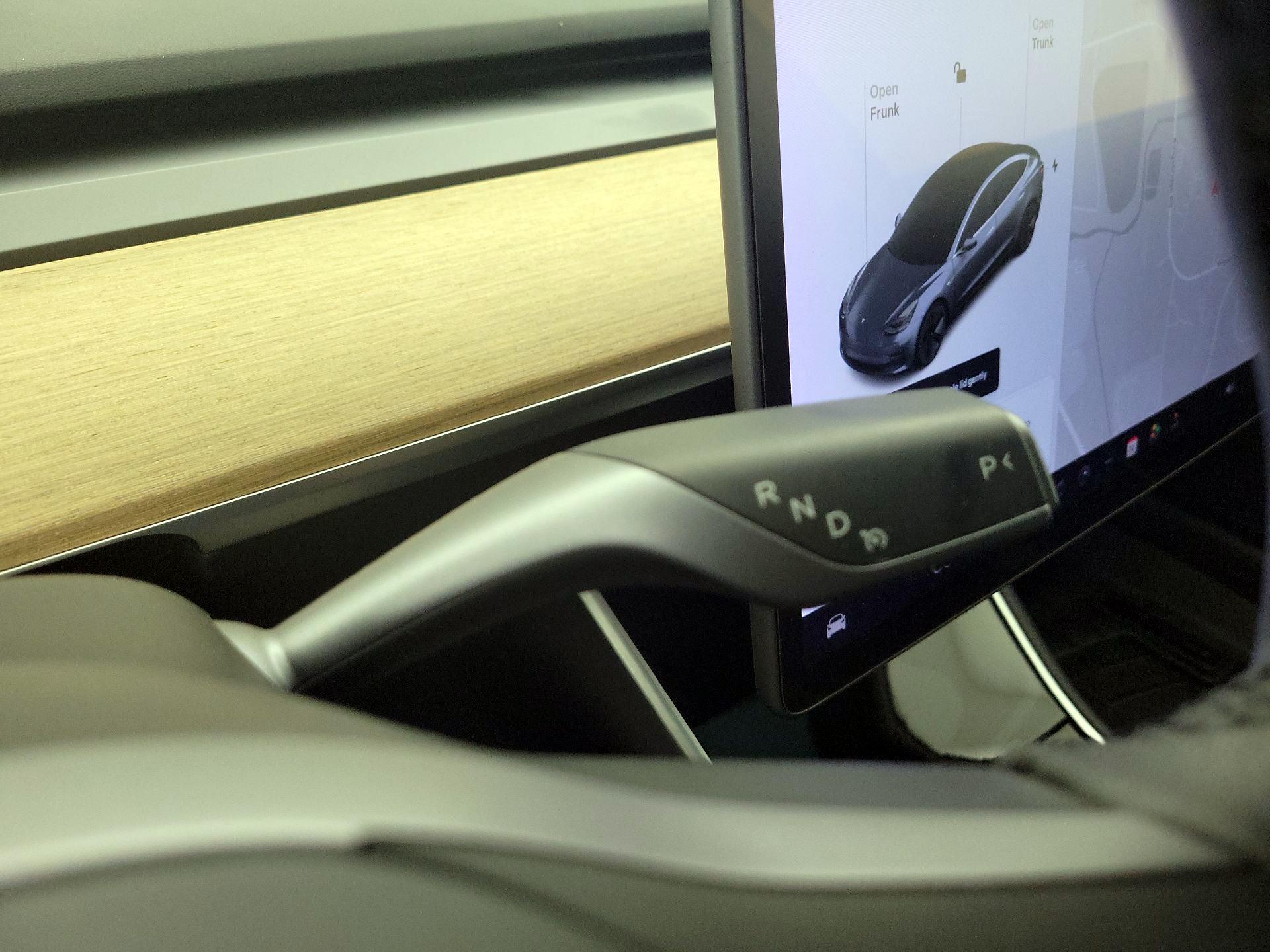 Thumbnail: 2020 Tesla Model 3 - 17