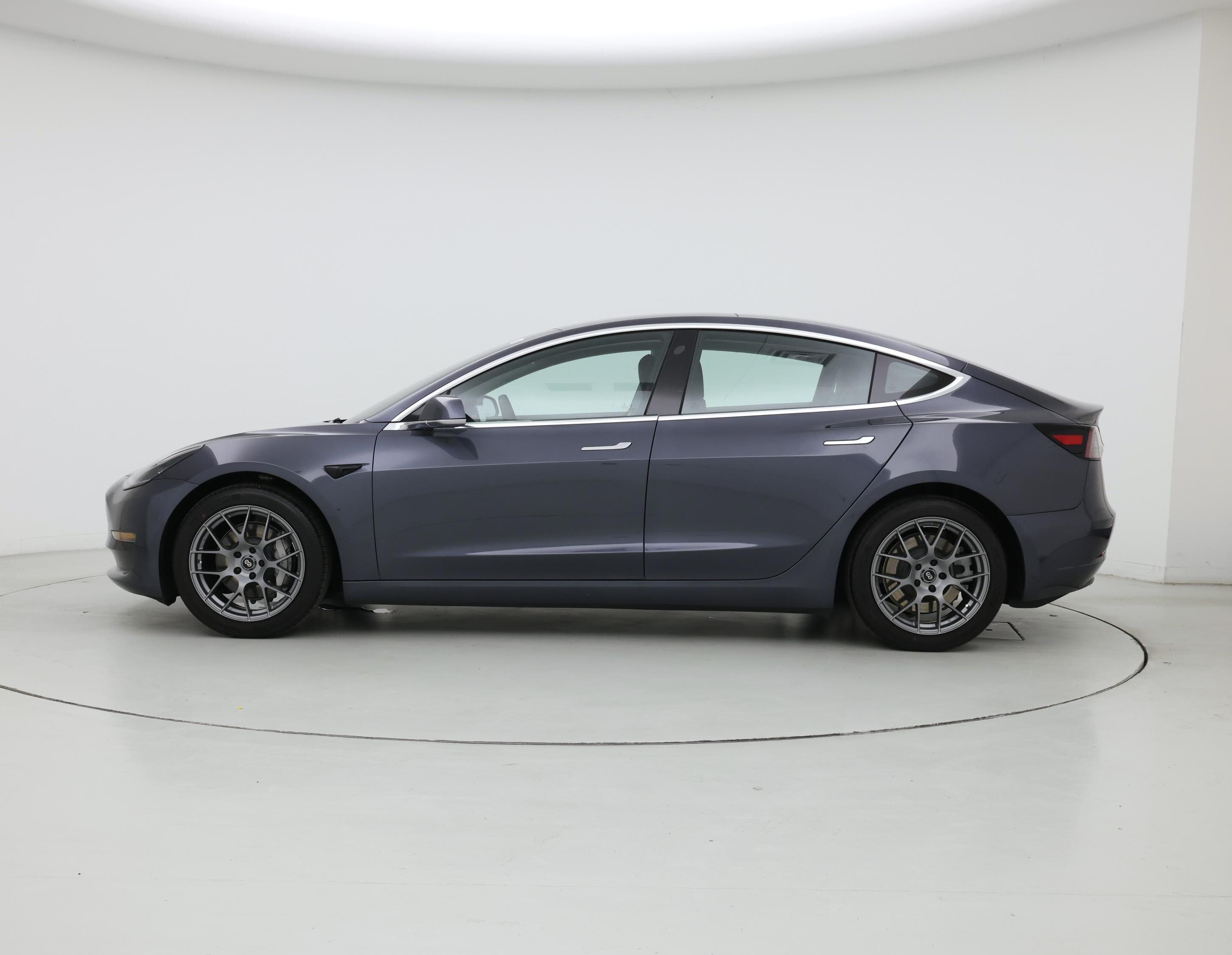 Thumbnail: 2020 Tesla Model 3 - 3